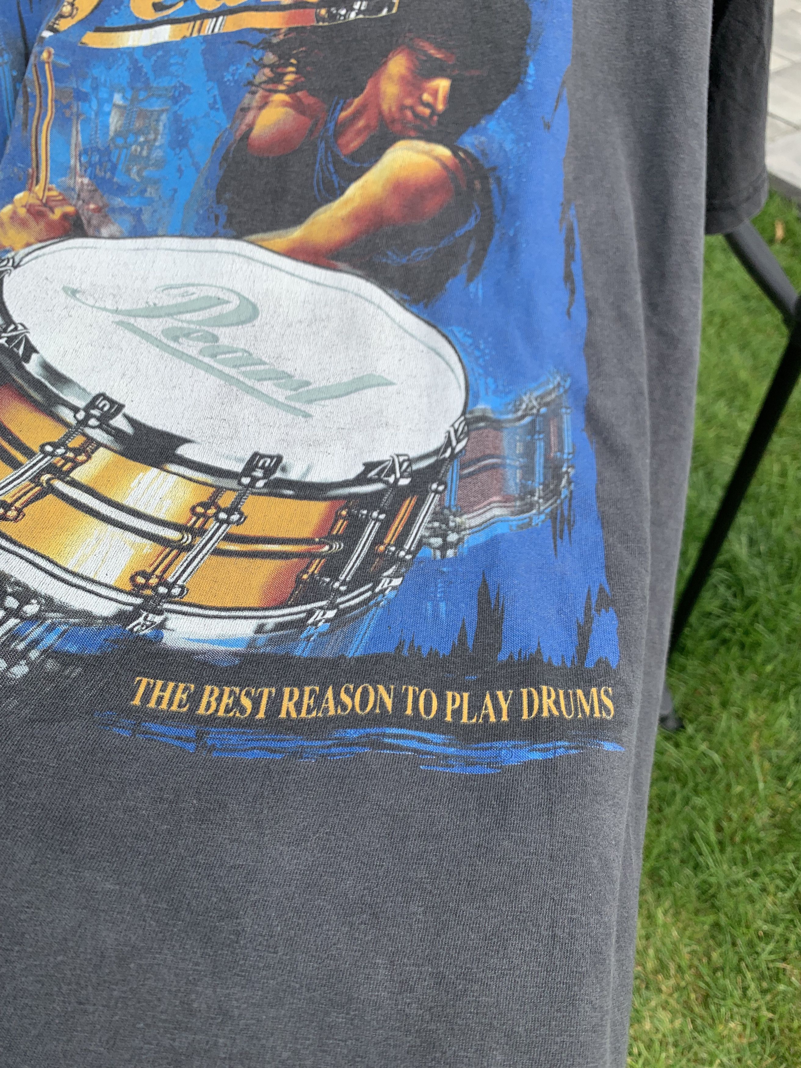 Japanese Brand Vintage Faded Pearl Drums T-Shirt Size US XL / EU 56 / 4 - 6 Thumbnail