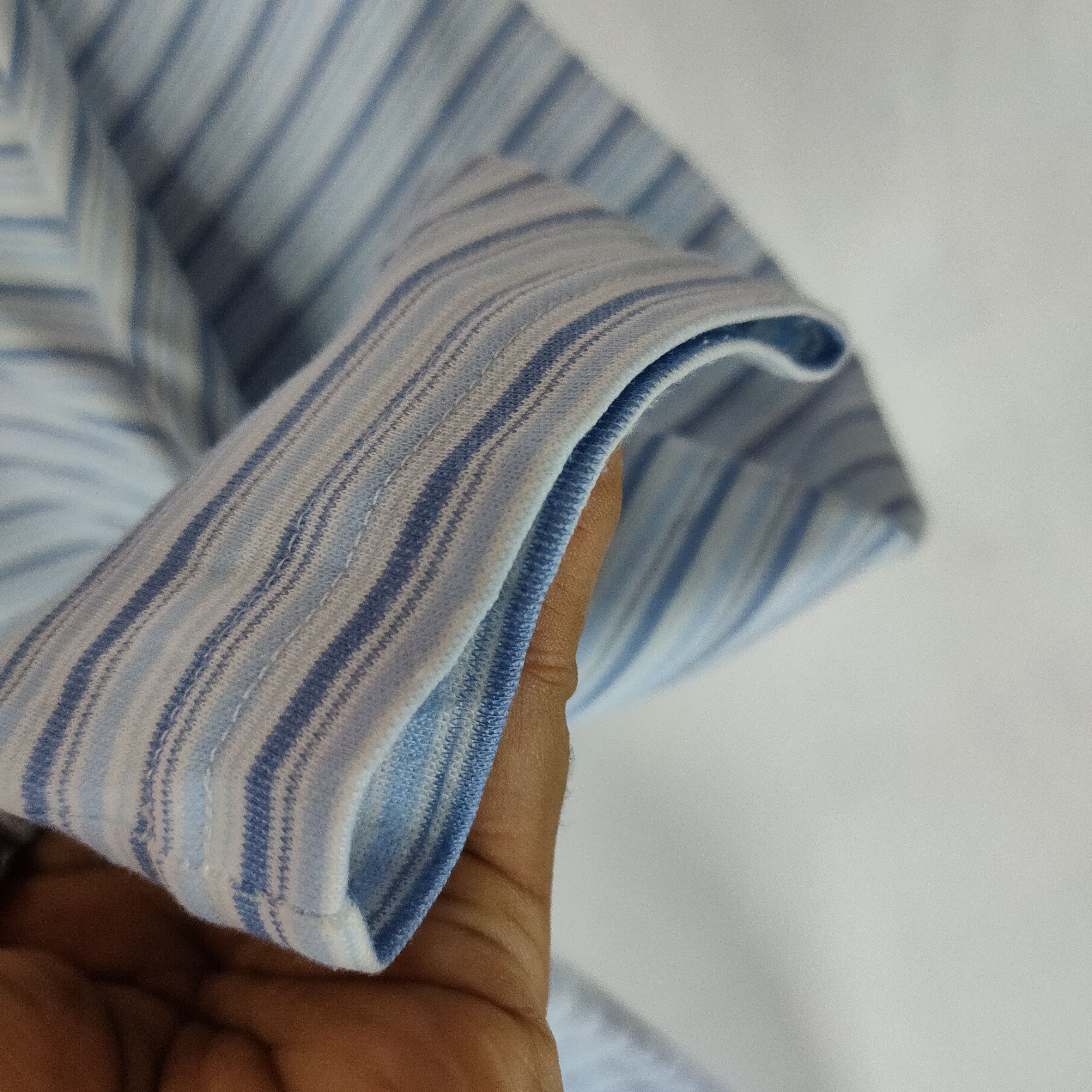 Michiko Koshino London MICHIKO LONDON KOSHINO Embroidery Logo Stripe Pattern Shirt Size US S / EU 44-46 / 1 - 4 Thumbnail