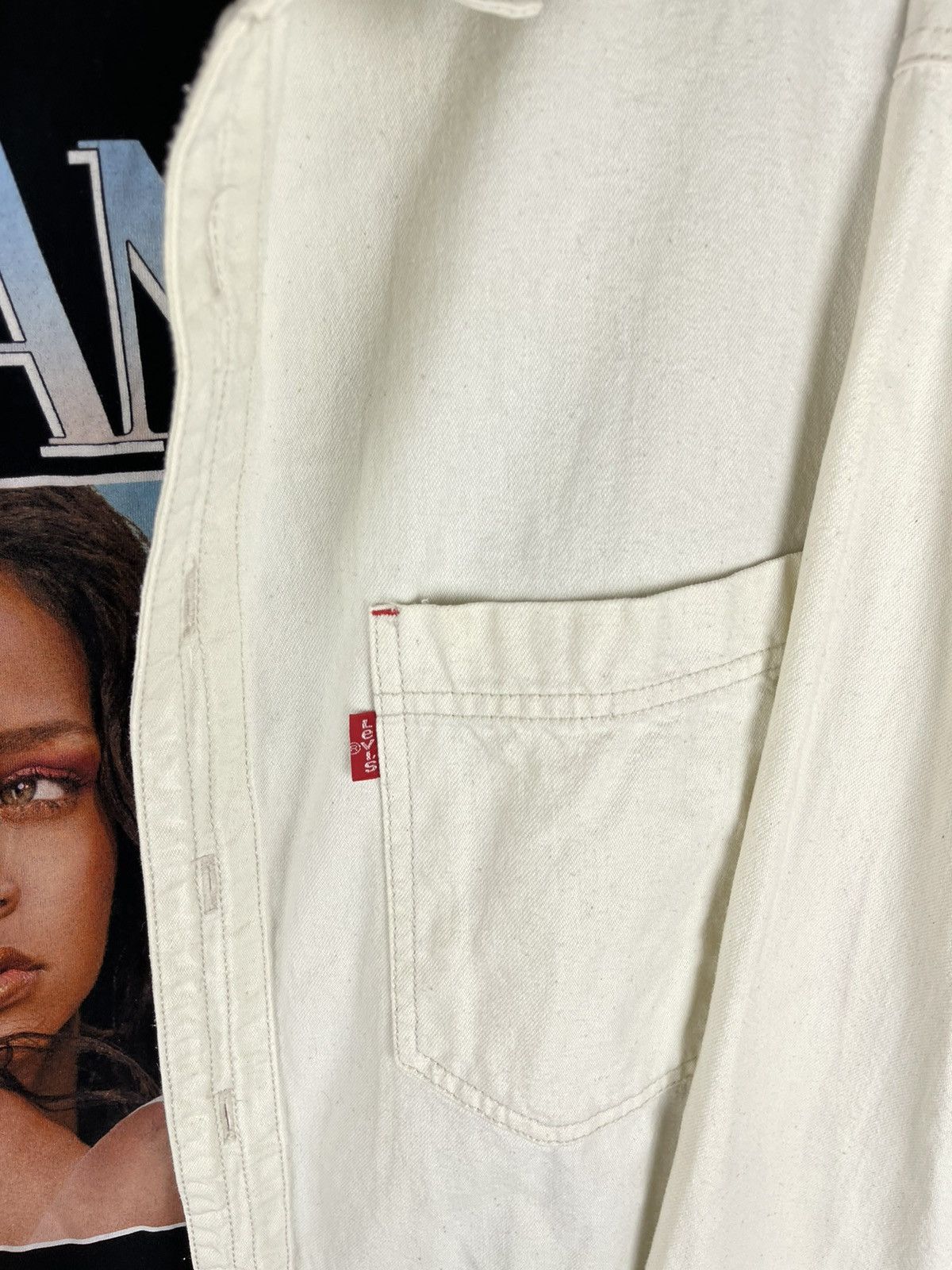 Levi's × Levi's Vintage Clothing Levi’s vintage 90s white button up oversized overshirt shirt Size US L / EU 52-54 / 3 - 6 Thumbnail