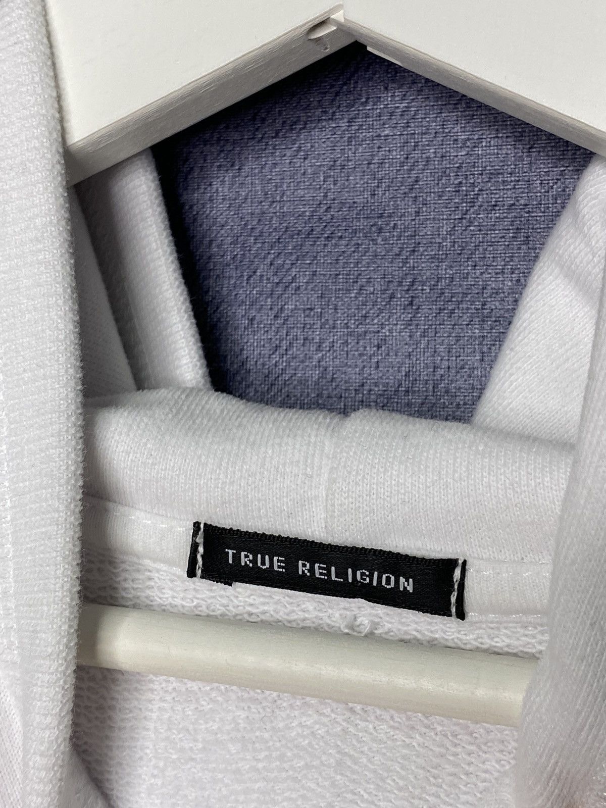 True Religion True Religion RARE Crystal Multi Logo Hoodie XL Size US XL / EU 56 / 4 - 10 Thumbnail