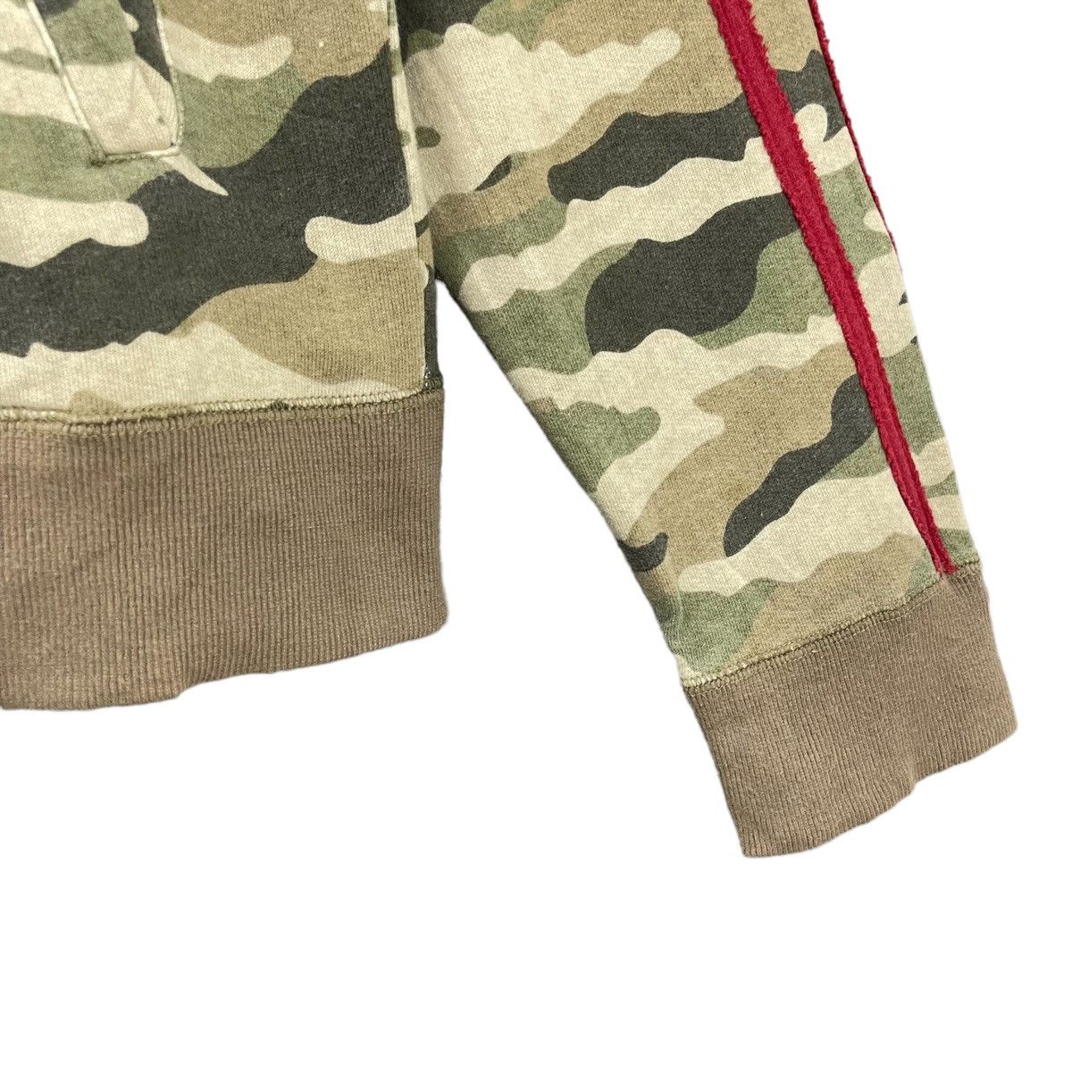 Ocean Pacific Ocean Pacific Camo Big Logo Zipper Sweatshirt Size M Size US M / EU 48-50 / 2 - 4 Thumbnail