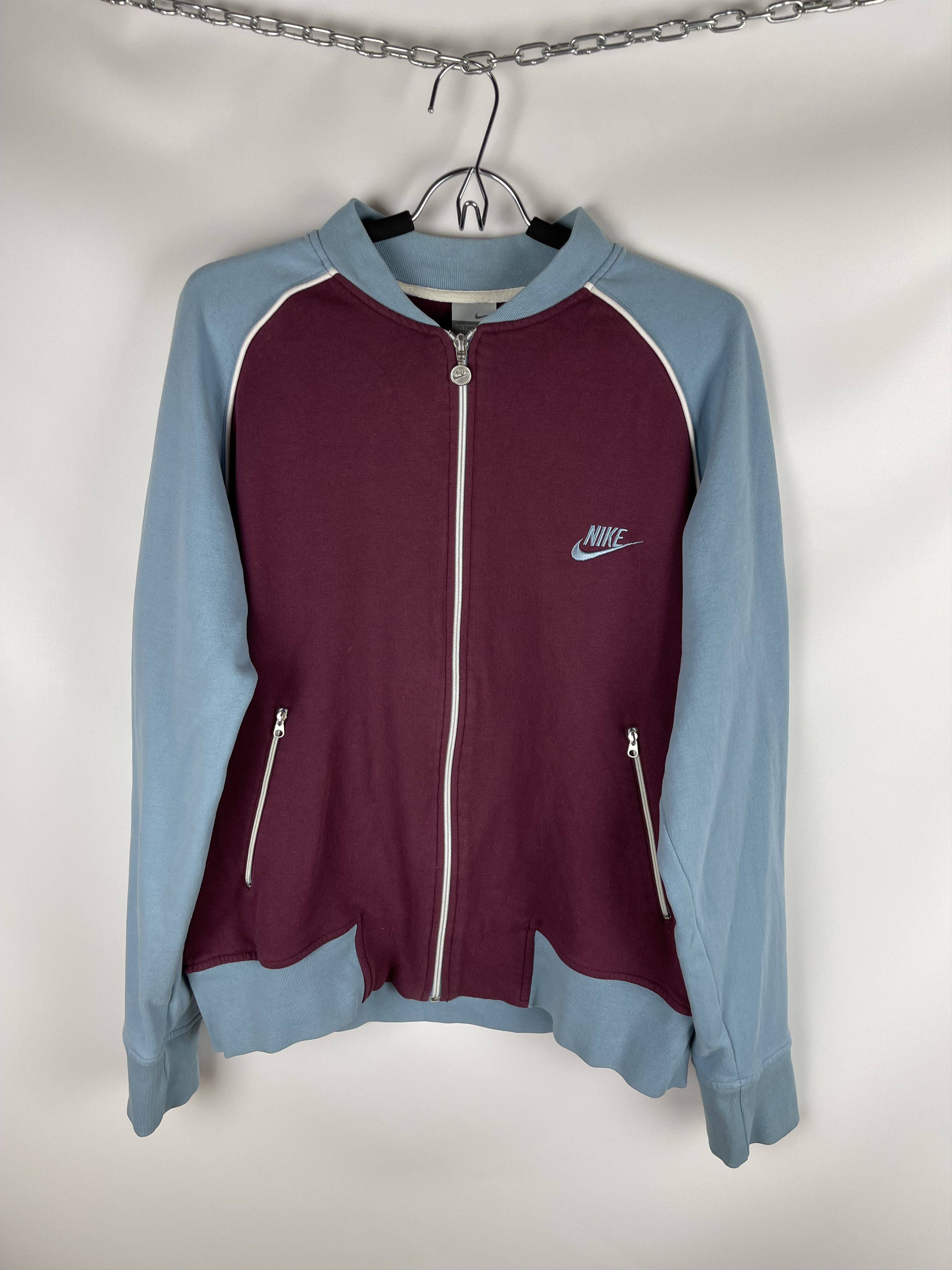 Nike Nike vintage y2k burgundy blue bomber jacket Size US L / EU 52-54 / 3 - 1 Thumbnail
