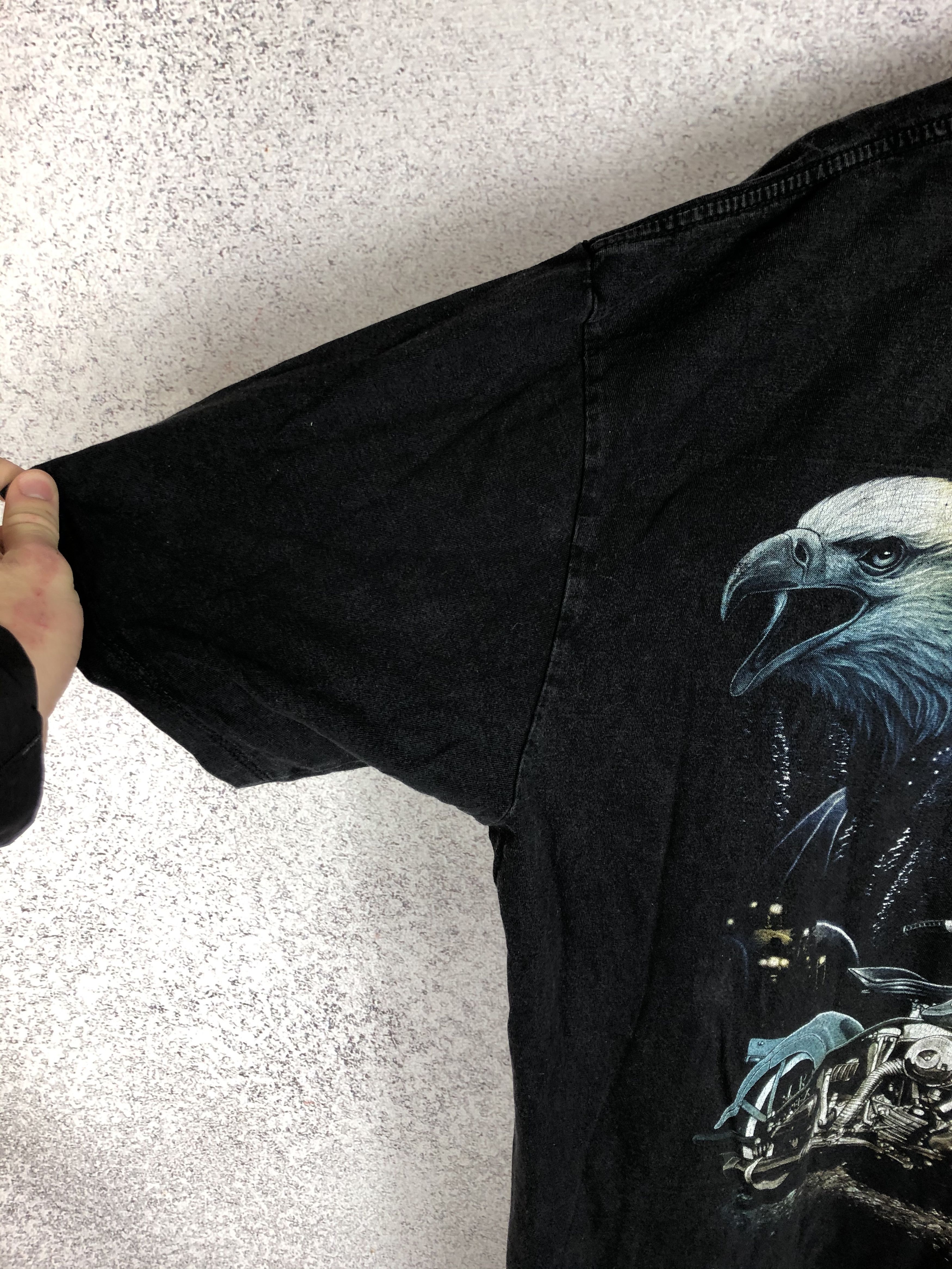 Band Tees American Vintage 90s Wolf EAGLES BIKE Overprint Tee Size US XXL / EU 58 / 5 - 7 Thumbnail