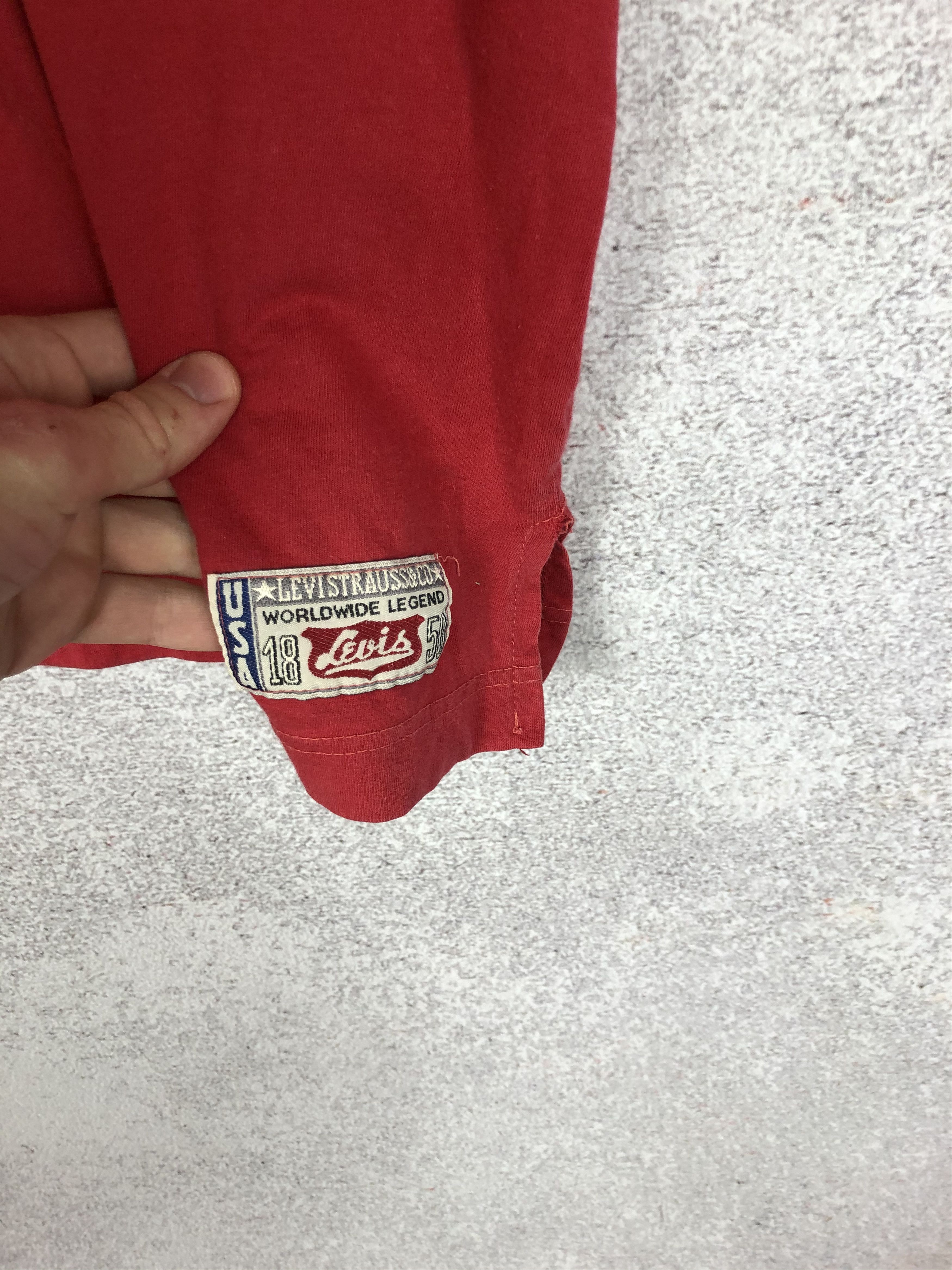 Levi's Vintage 80s Levi’s USA big logo Tee Shirt Size US L / EU 52-54 / 3 - 6 Thumbnail