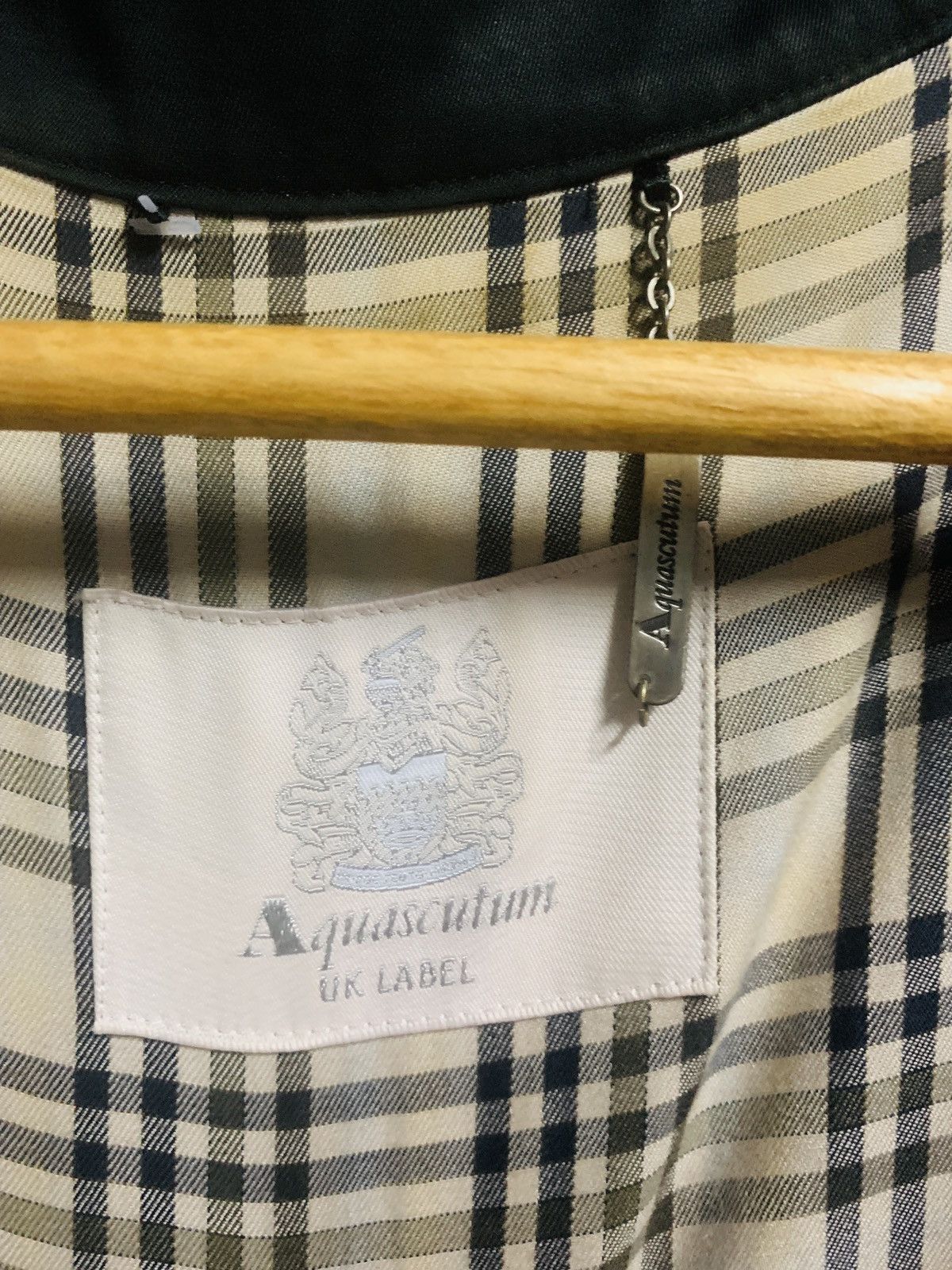 Aquascutum × Designer VINTAGE AQUASCUTUM UK LABEL DOUBLE BREASTED TRENCH Size US S / EU 44-46 / 1 - 11 Thumbnail