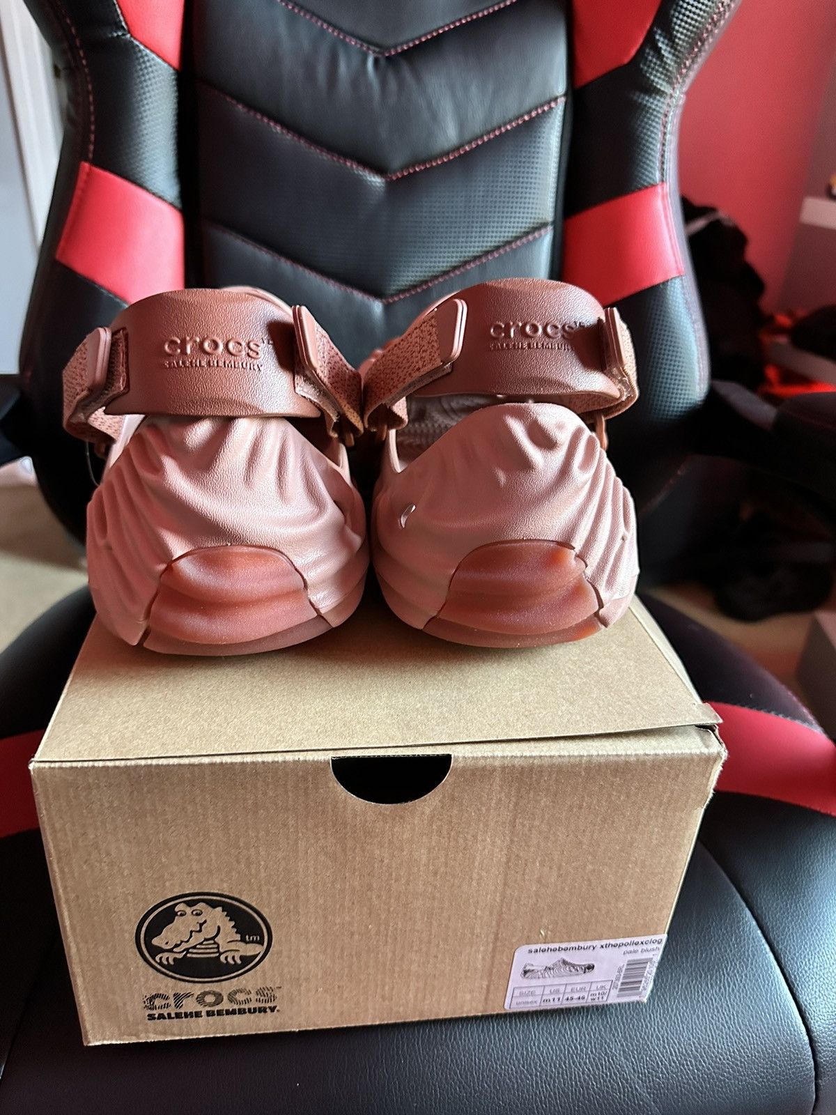 Crocs × Salehe Bembury Salehe Bemburry x Crocs Kuwatta Size US 11 / EU 44 - 3 Thumbnail