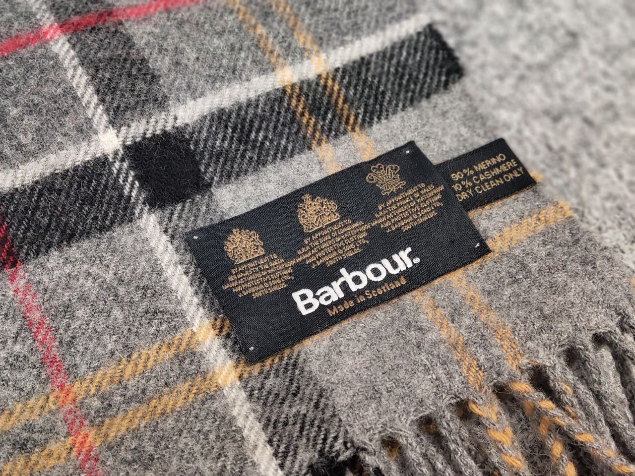 Barbour Barbour Classic Checkered Scarf Cashmere / Merino Wool Size ONE SIZE - 6 Thumbnail
