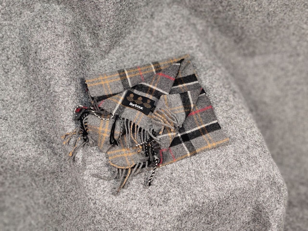 Barbour Barbour Classic Checkered Scarf Cashmere / Merino Wool Size ONE SIZE - 9 Thumbnail