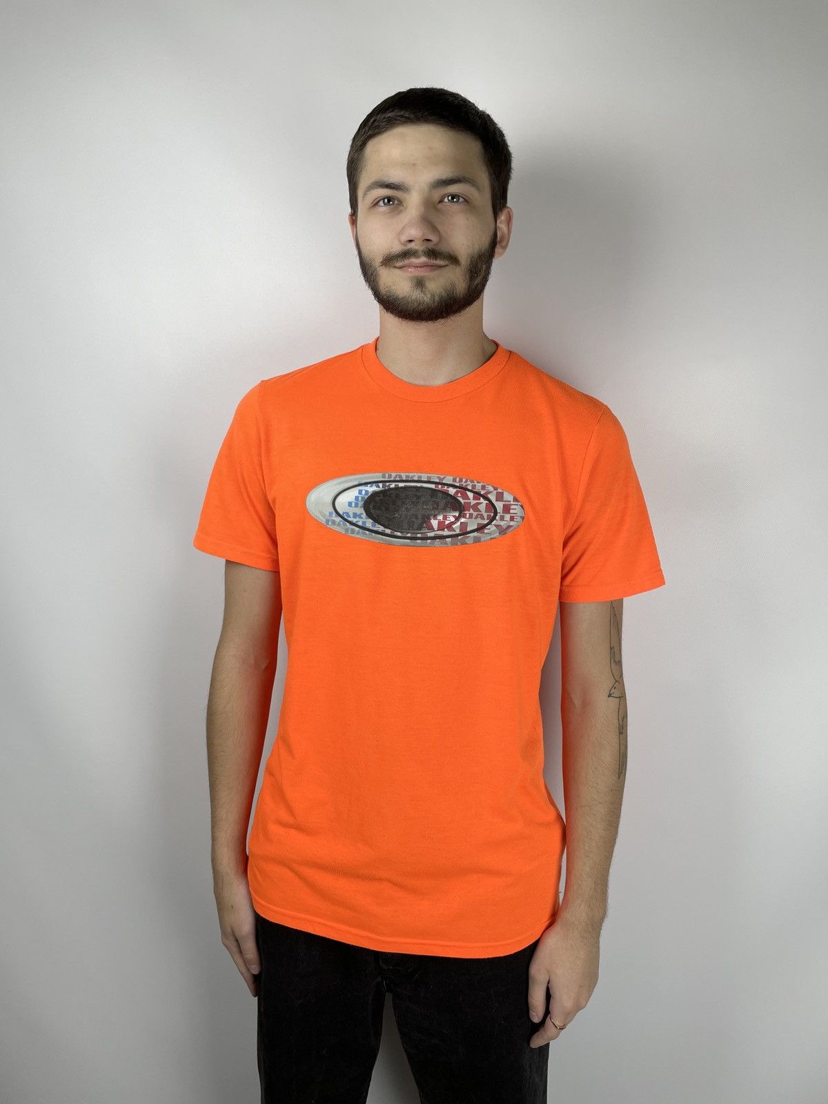 Oakley × Vintage Oakley Logo Orange T-Shirt Size US S / EU 44-46 / 1 - 2 Thumbnail