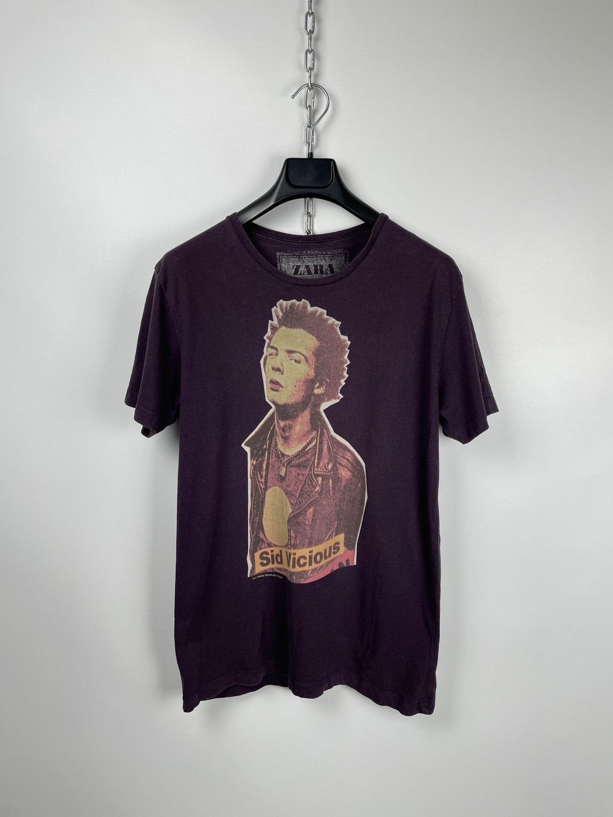 Band Tees × Vintage Vintage 2007 Sex Pistols ‘Sid Vicious’ Band T-Shirt Size US XL / EU 56 / 4 - 1 Thumbnail