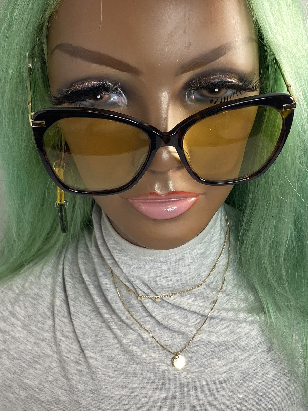 GUCCI Yellow Butterfly Ladies Sunglasses GG0510S 006 56  display picture 2