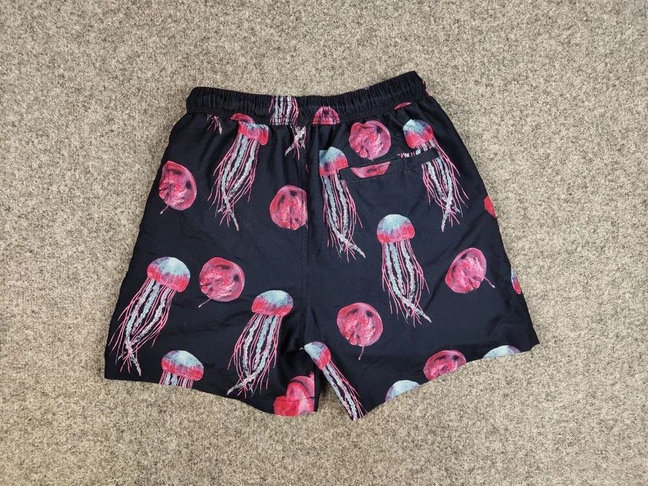Vintage Vintage 90s Jellyfish Art Casual Shorts Streetwear Hawaiian Size US 32 / EU 48 - 4 Thumbnail