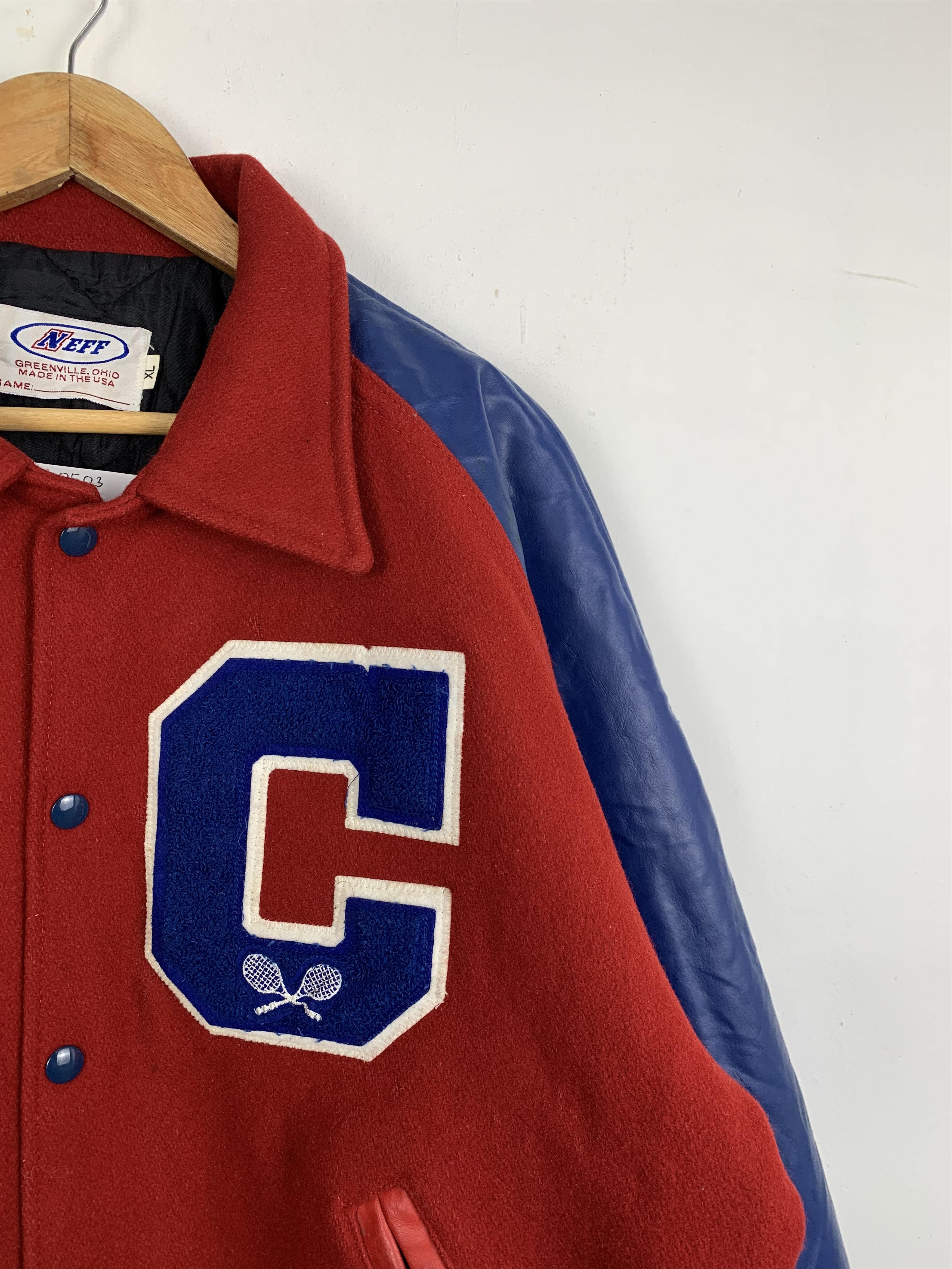 NEFF Vintage 80 Neff Sleeve Leather Varsity Jacket V0503 Size US XL / EU 56 / 4 - 7 Thumbnail
