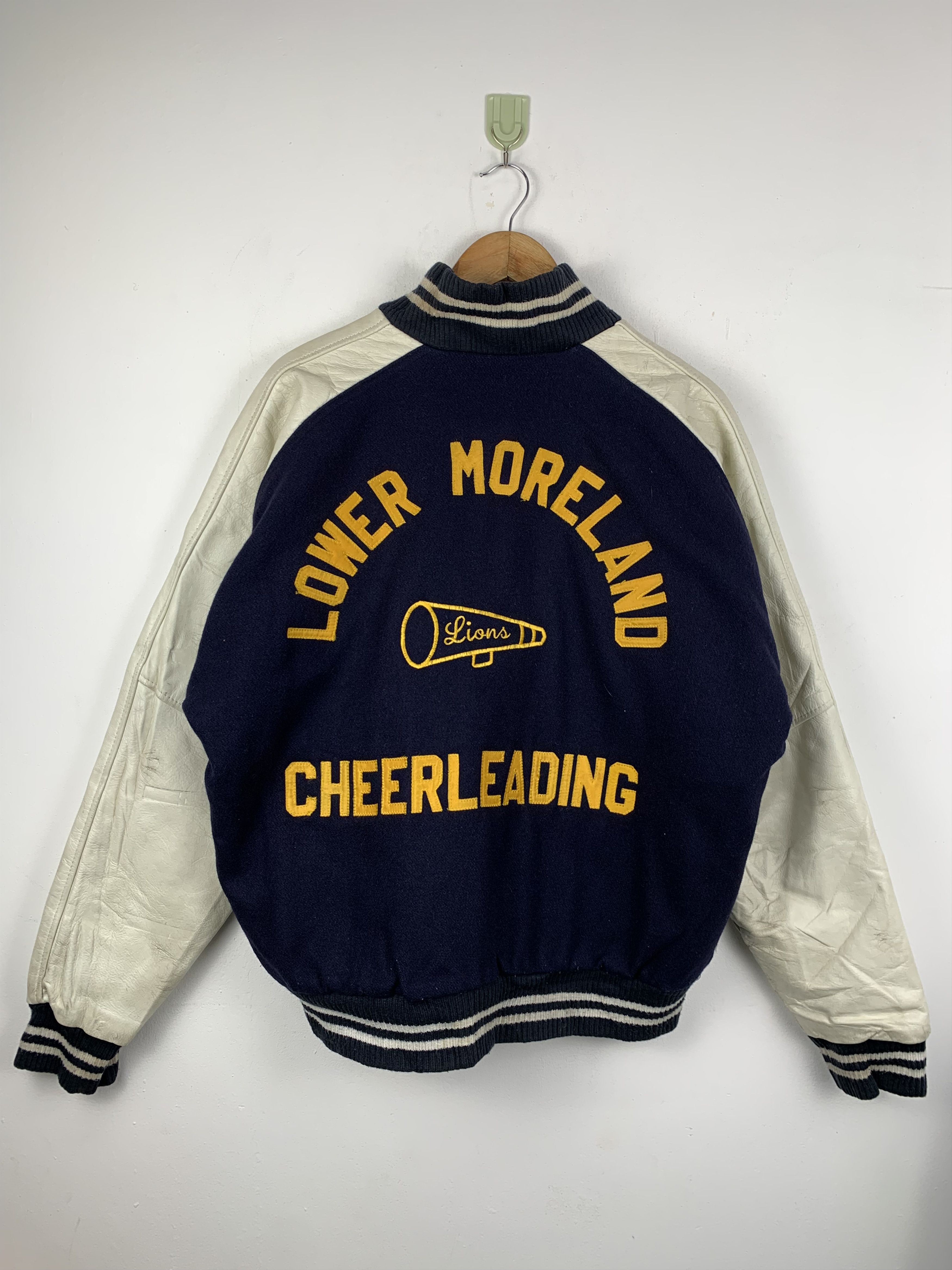 Vintage Vintage 80s Cheerleader Leather Varsity Jacket V0529 Size US L / EU 52-54 / 3 - 1 Thumbnail