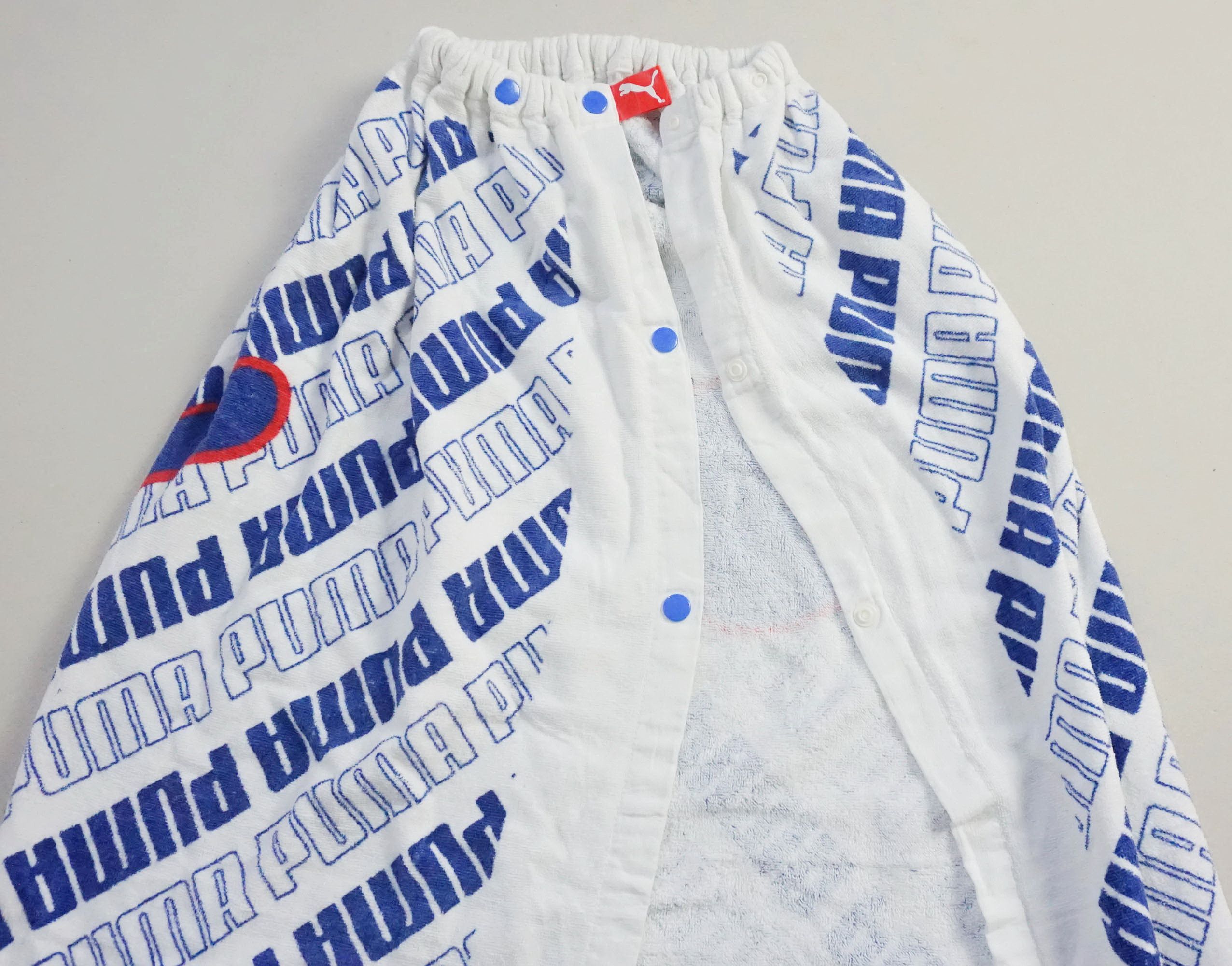 Puma PUMA Buttoned & Elastic Towel Size ONE SIZE - 3 Thumbnail