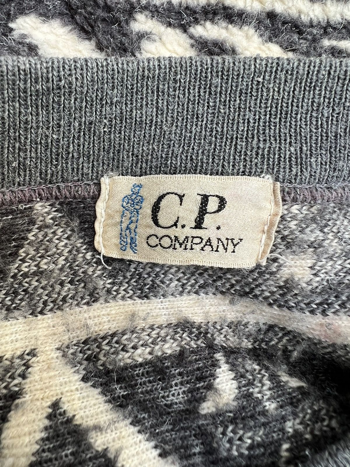 C.P. Company RARE!! Vintage 90s C.P. Company Polar Bear Fleece Sweater Size US L / EU 52-54 / 3 - 20 Thumbnail
