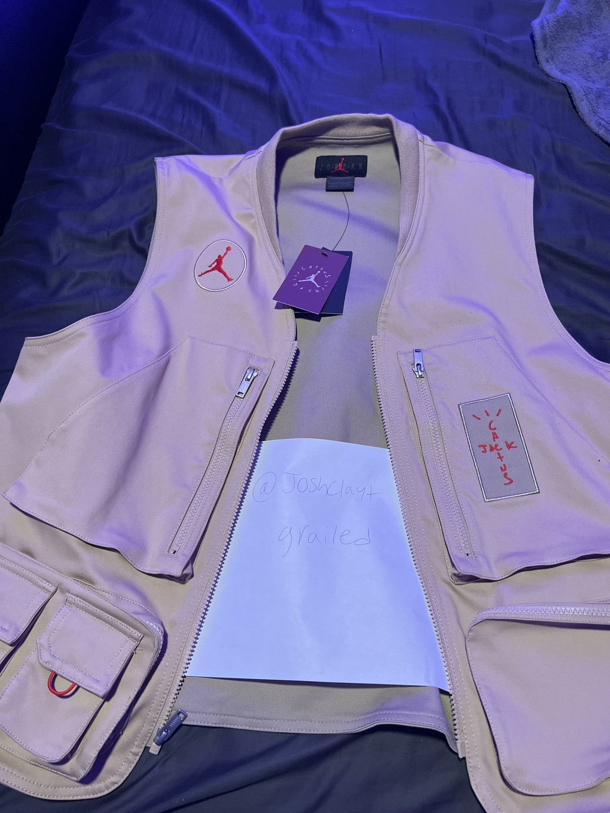 travis scott vest jordan