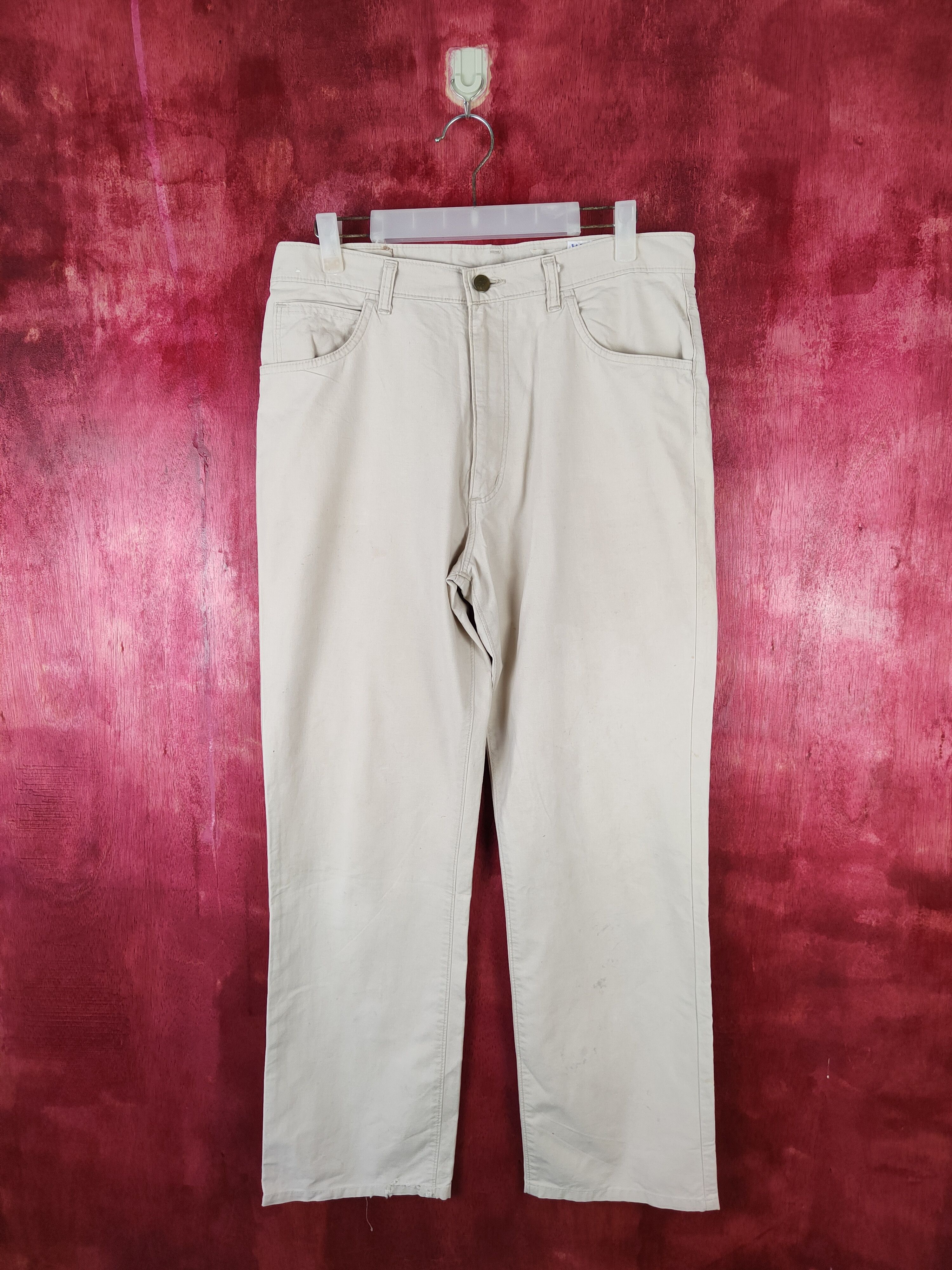 Japanese Brand × Wrangler Wrangler ® Cream Multi Pocket Tactical Cargo Pants #S519 Size US 32 / EU 48 - 1 Thumbnail