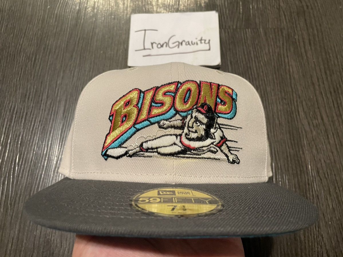 Buffalo Bisons 7 1/2 RARE TOPPERZ RELEASE GRAIL outlets