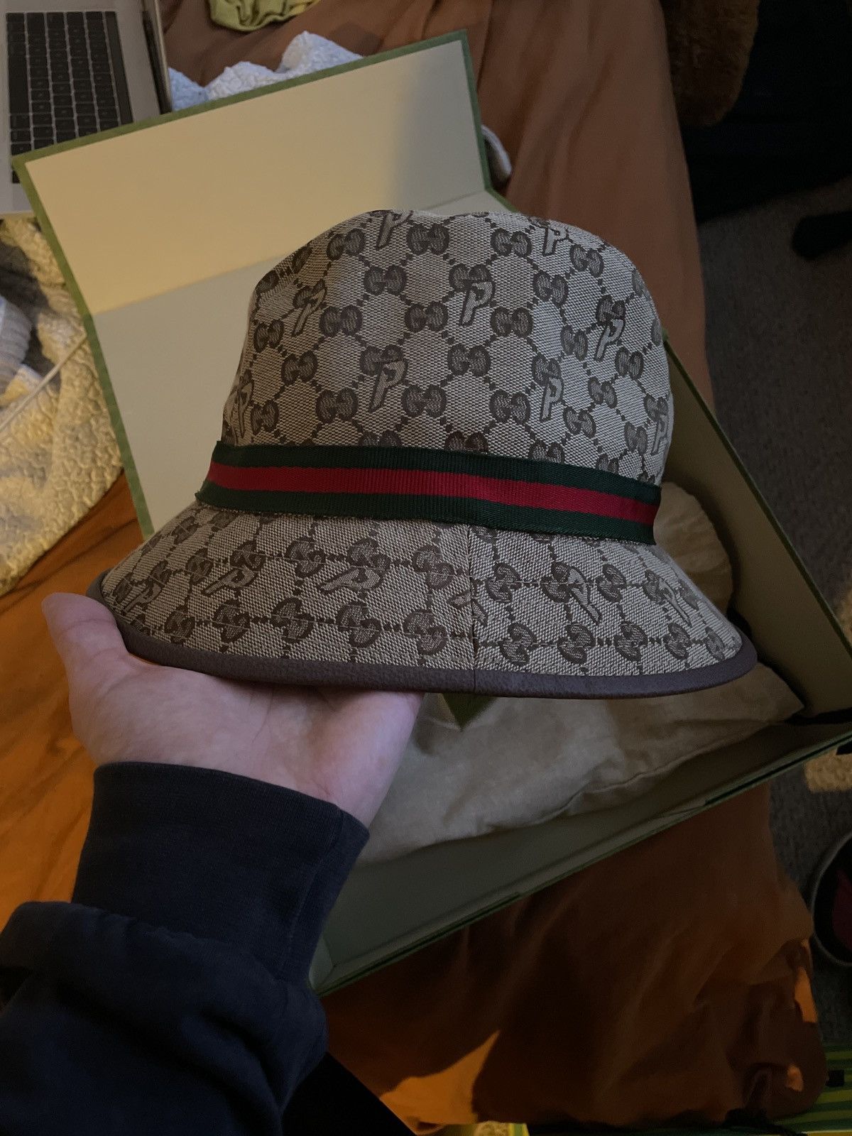 Gucci × Palace Gucci x Palace Bucket Hat | Grailed display picture 3