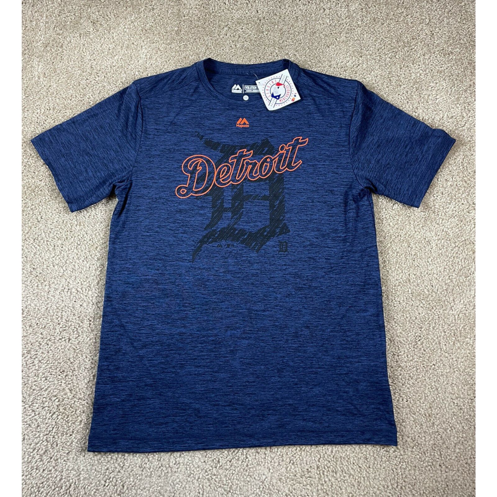 Majestic Detroit Tigers T Shirt MLB Majestic Cool Base Menâs Sz M NWT $30 Athletic | Grailed