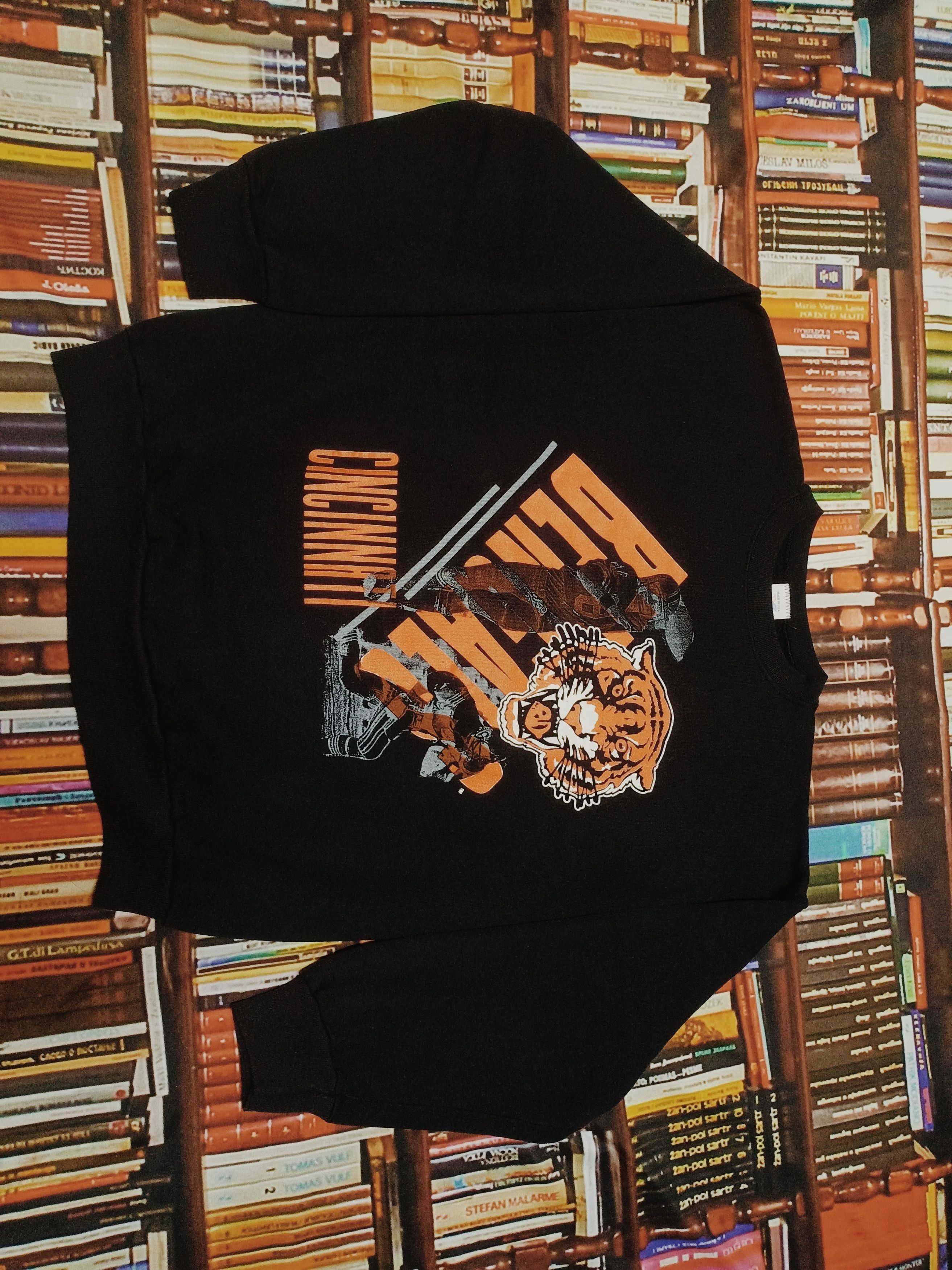 Vintage Vtg The Tiger Cincinnati Bengals Sweatshirt Graphic Tees Size US M / EU 48-50 / 2 - 4 Thumbnail