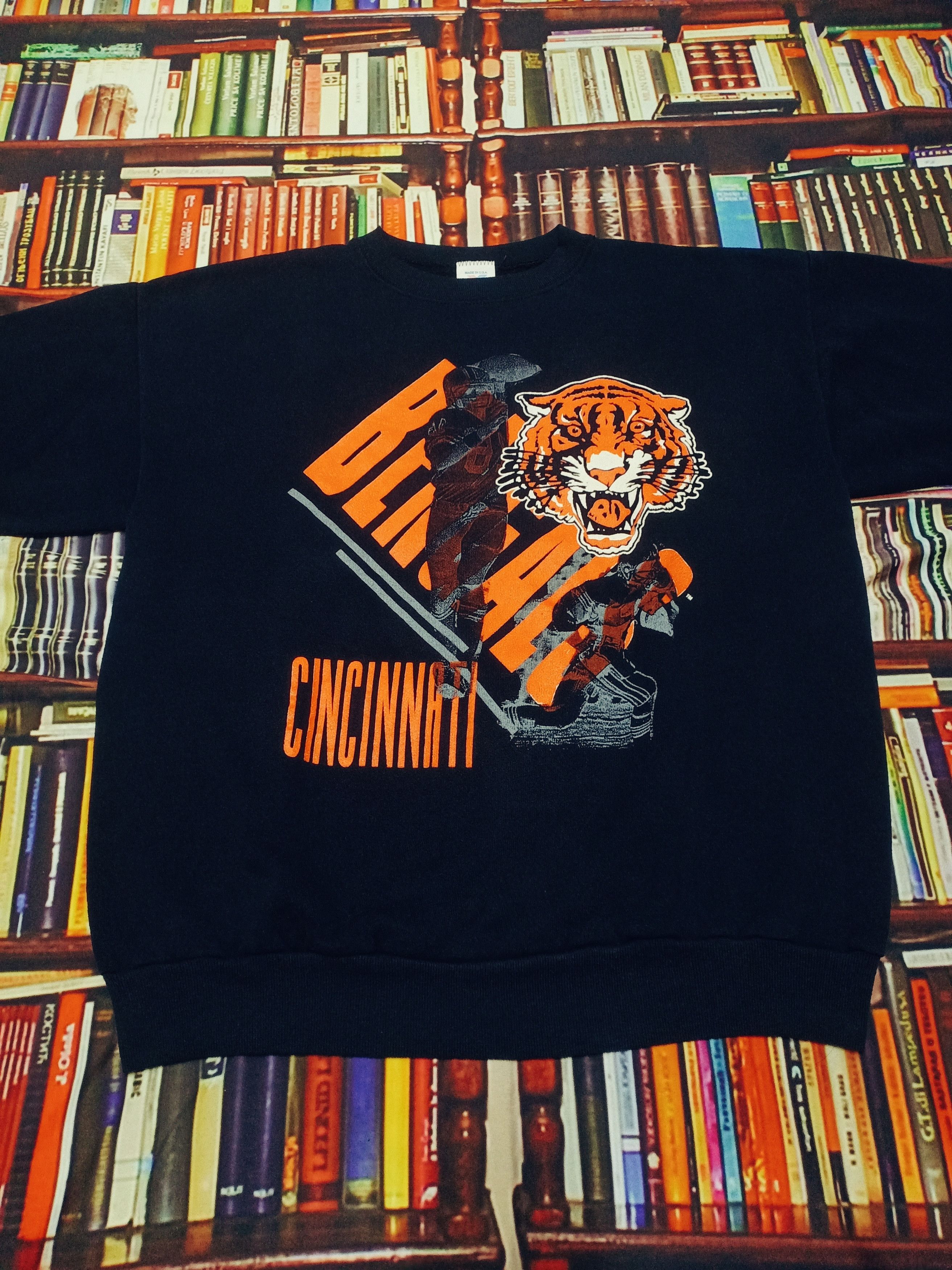 Vintage Vtg The Tiger Cincinnati Bengals Sweatshirt Graphic Tees Size US M / EU 48-50 / 2 - 2 Preview
