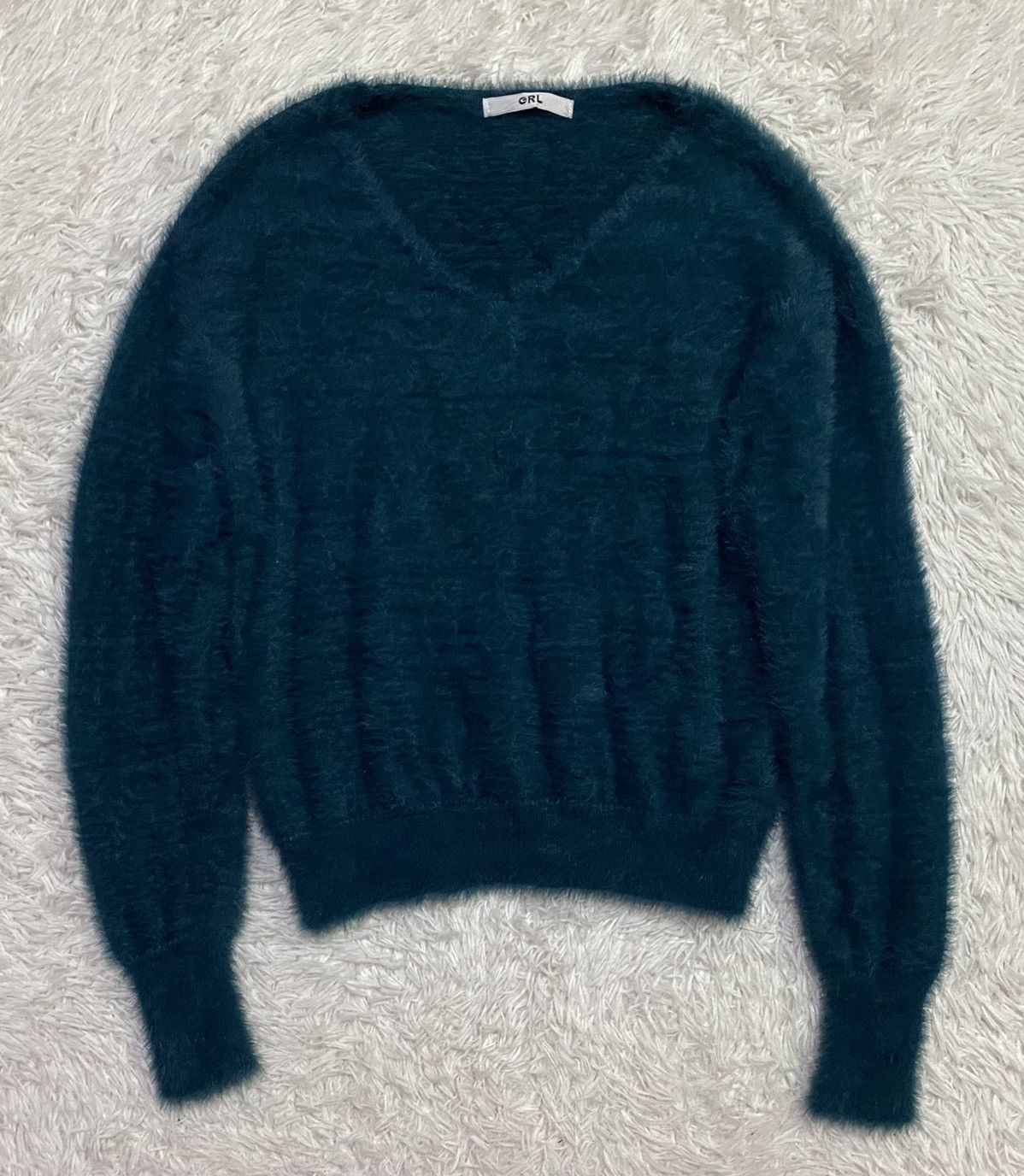Japanese Brand GRL Luxury Cozy Fuzzy Like Mohair Sweater Pullover Size US S / EU 44-46 / 1 - 2 Thumbnail