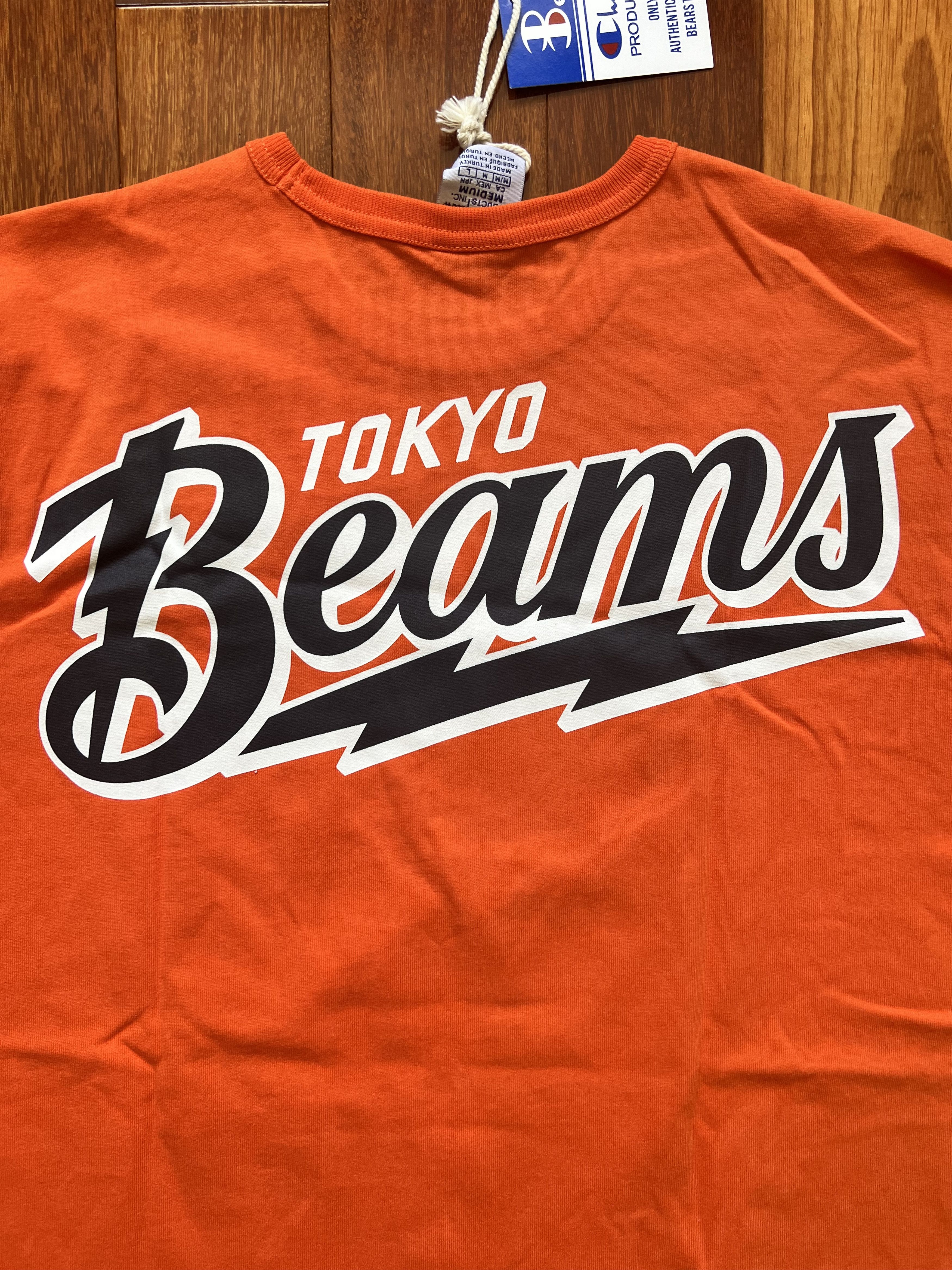 Beams Plus × Champion 💚 SS19 Beams x Champion Tokyo Logo Tee Orange Medium NEW Size US M / EU 48-50 / 2 - 3 Thumbnail