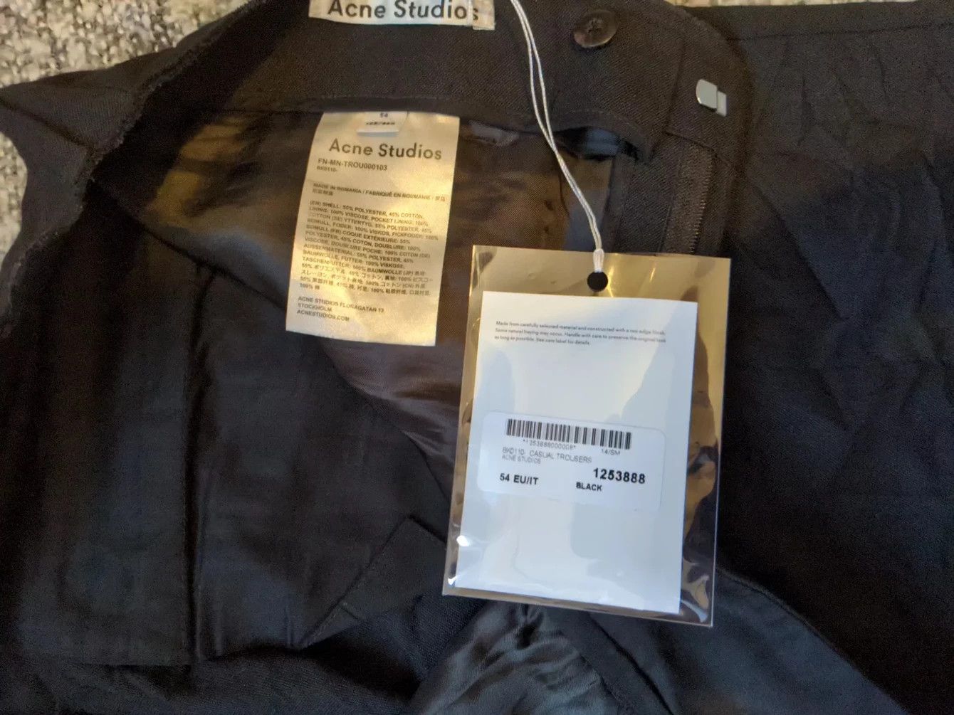 Acne Studios Acne Studios Wrinkled Technical Twill Trousers Size US 38 / EU 54 - 4 Thumbnail