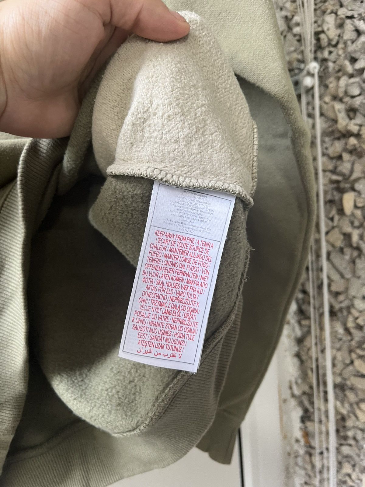 Nike × Vintage Vintage Nike Sweatshirt Khaki Swoosh Y2K Size L Size US L / EU 52-54 / 3 - 6 Thumbnail