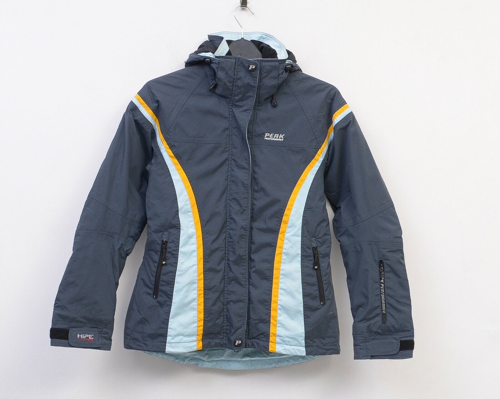 Peak Performance D-Spin Thermolite Plus L Women Ski Snowboarding Jacket Coat Size L / US 10 / IT 46 - 1 Thumbnail