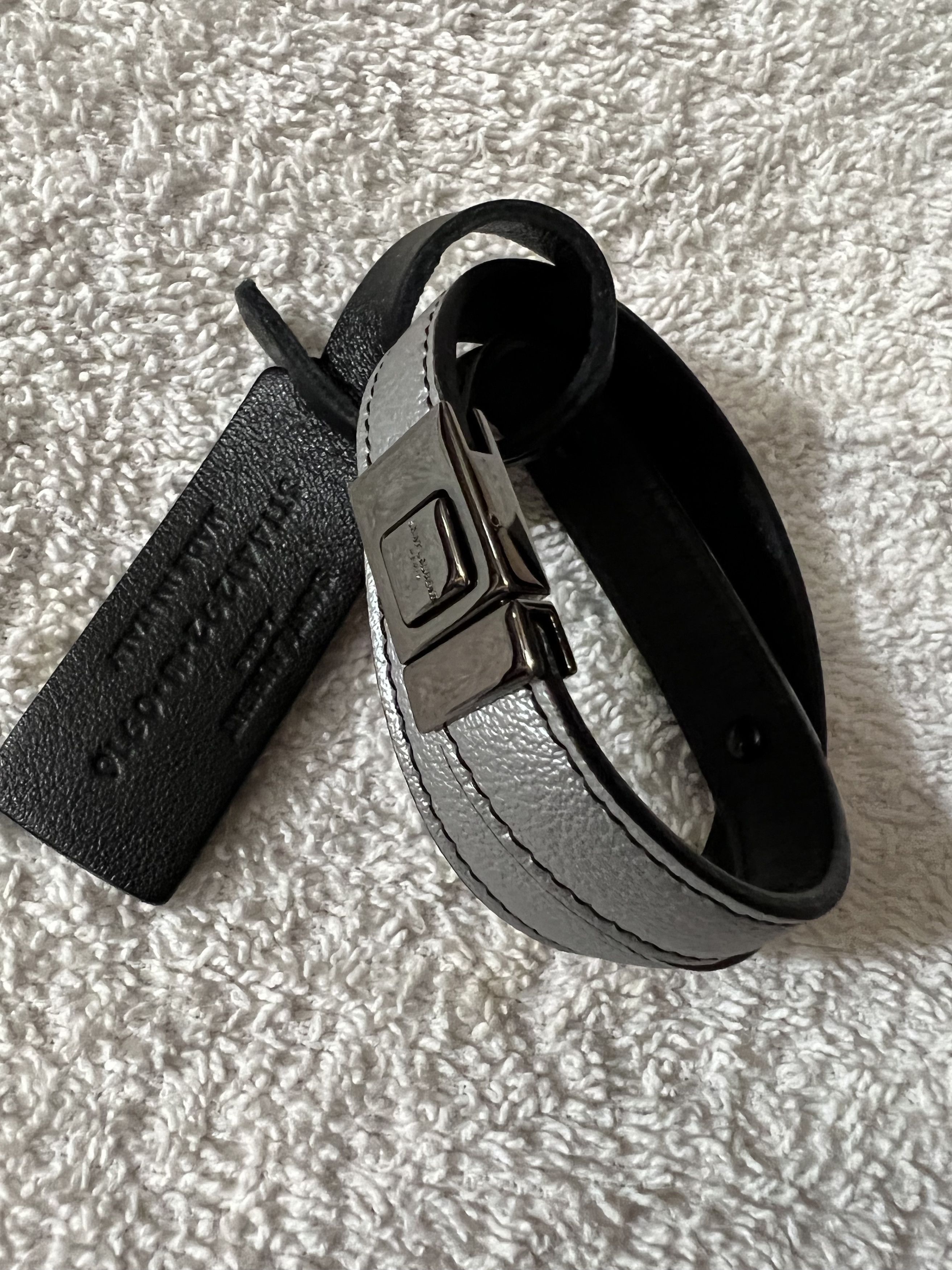 Yves Saint Laurent (size M) monet 3 Clous Double Wrap Bracelet Silver Leather Size ONE SIZE - 1 Thumbnail