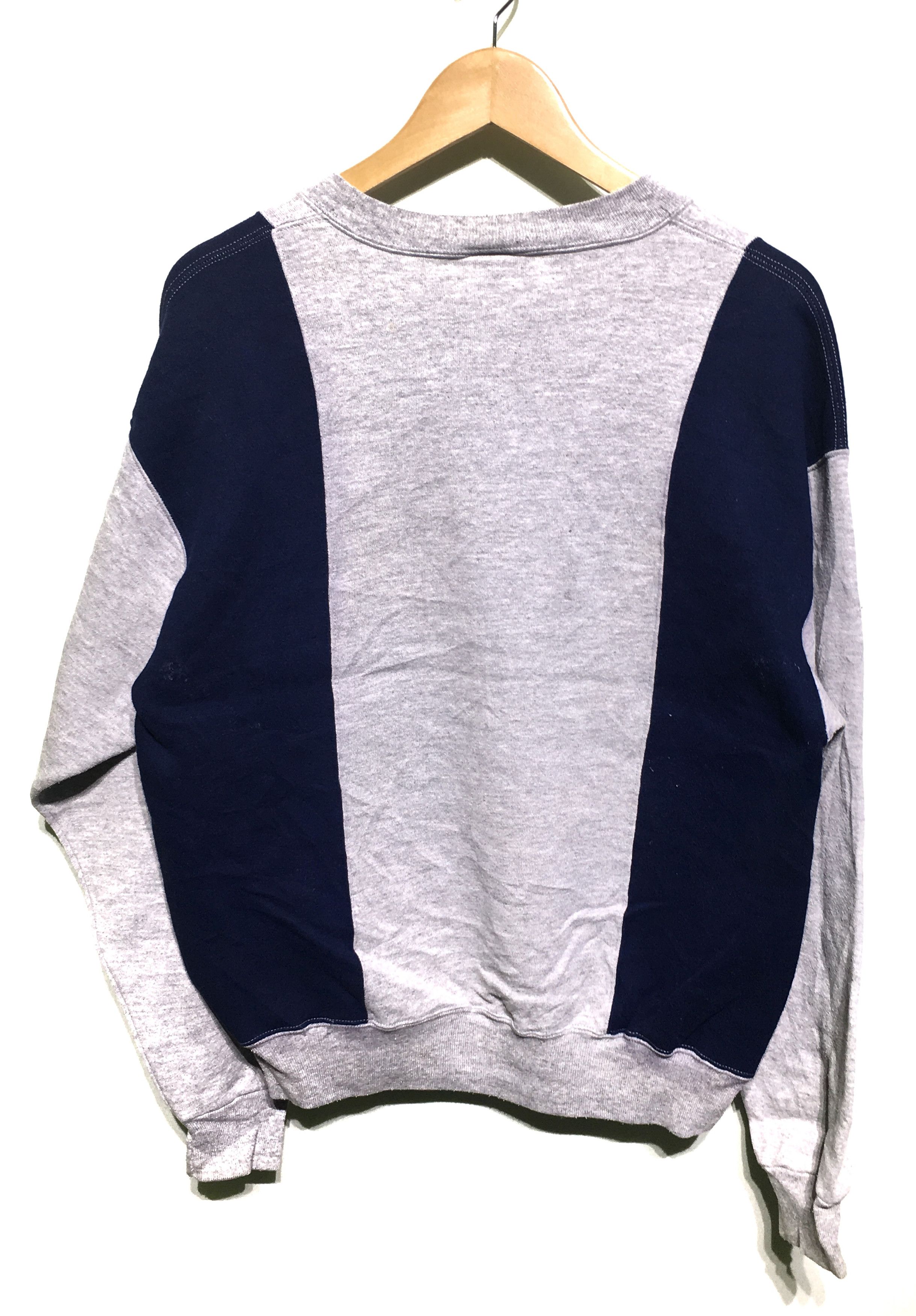 Russell Athletic Vintage RUSSEL ATHLETIC Big Logo Sportswear Sweatshirt Size US M / EU 48-50 / 2 - 2 Thumbnail