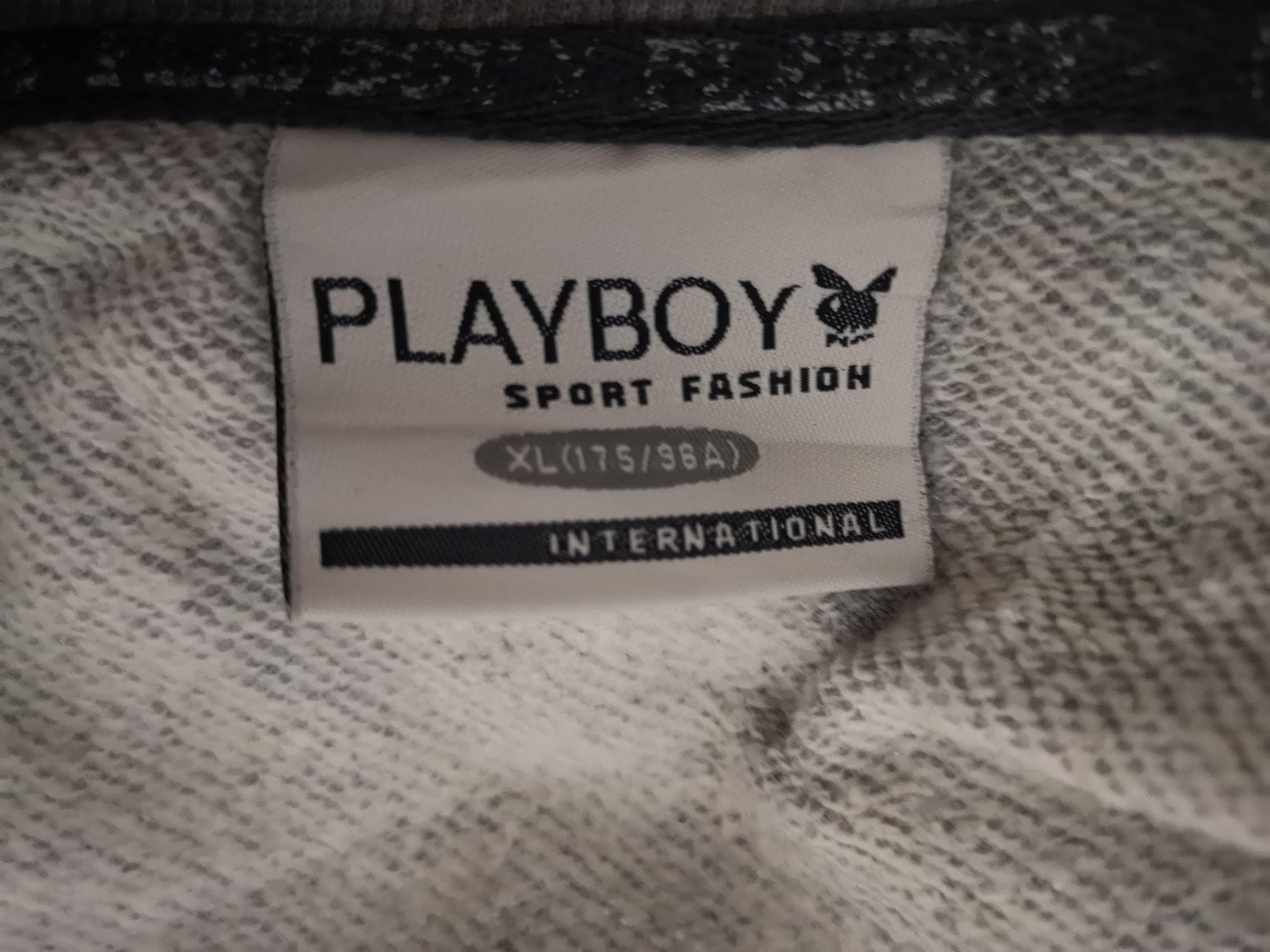 Playboy VINTAGE PLAYBOY BIG LOGO LONG SLEEVES CREWNECK SWEATSHIRTS Size US XL / EU 56 / 4 - 7 Thumbnail
