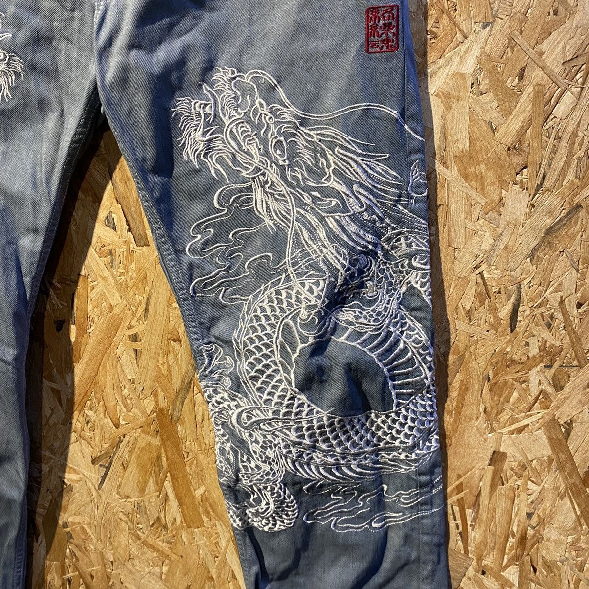 Japanese Brand RARE‼️Sukajan Dragon Embroidered Denim Jeans Grey Size US 30 / EU 46 - 3 Thumbnail