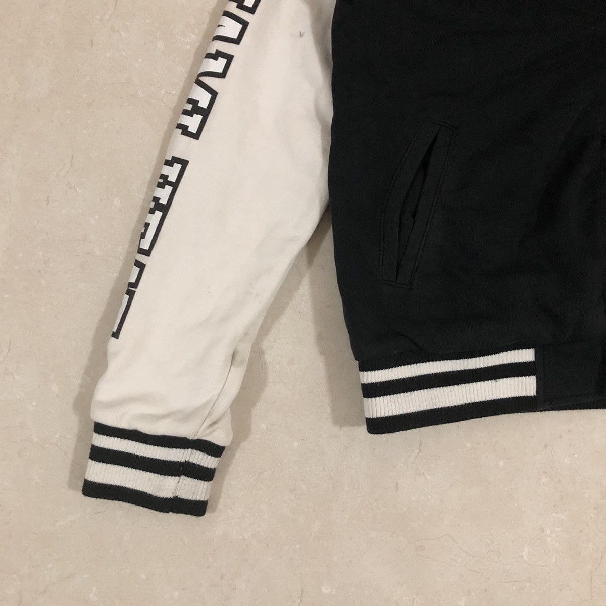NBA NBA varsity jacket Miami Heat 88🔥 Size US S / EU 44-46 / 1 - 2 Thumbnail