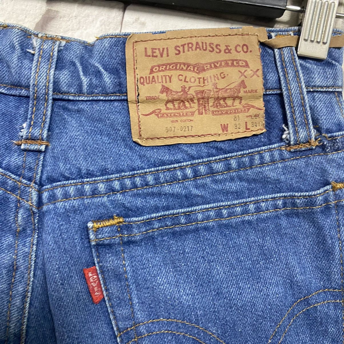 Levi's Vintage Levis 507 Bell Bottom Jeans 26x31 Size 26" / US 2 / IT 38 - 11 Thumbnail