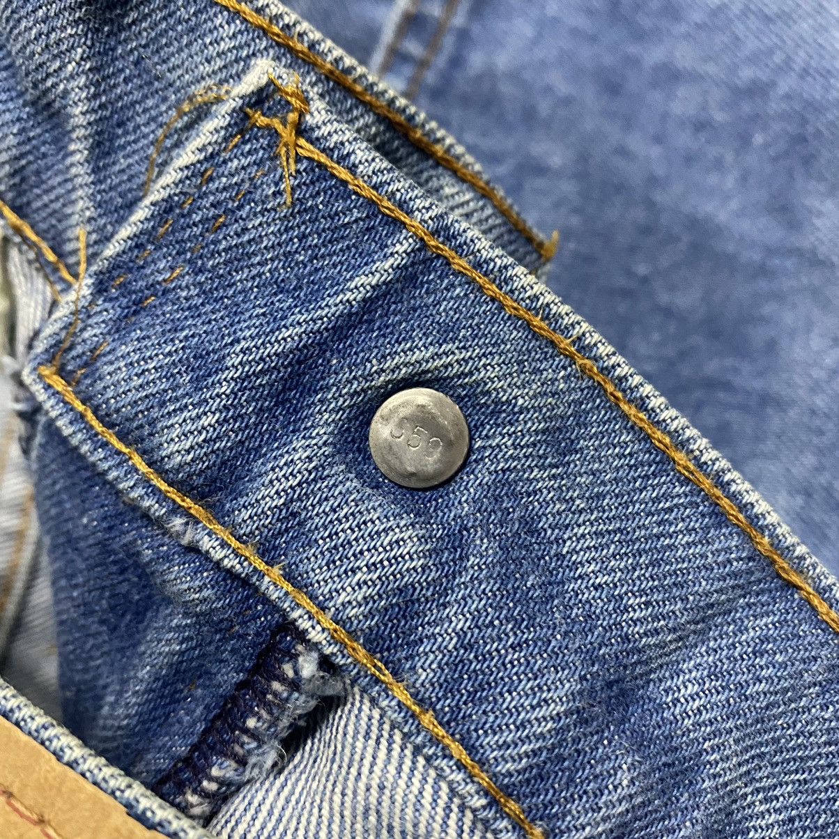 Levi's Vintage Levis 507 Bell Bottom Jeans 26x31 Size 26" / US 2 / IT 38 - 14 Thumbnail