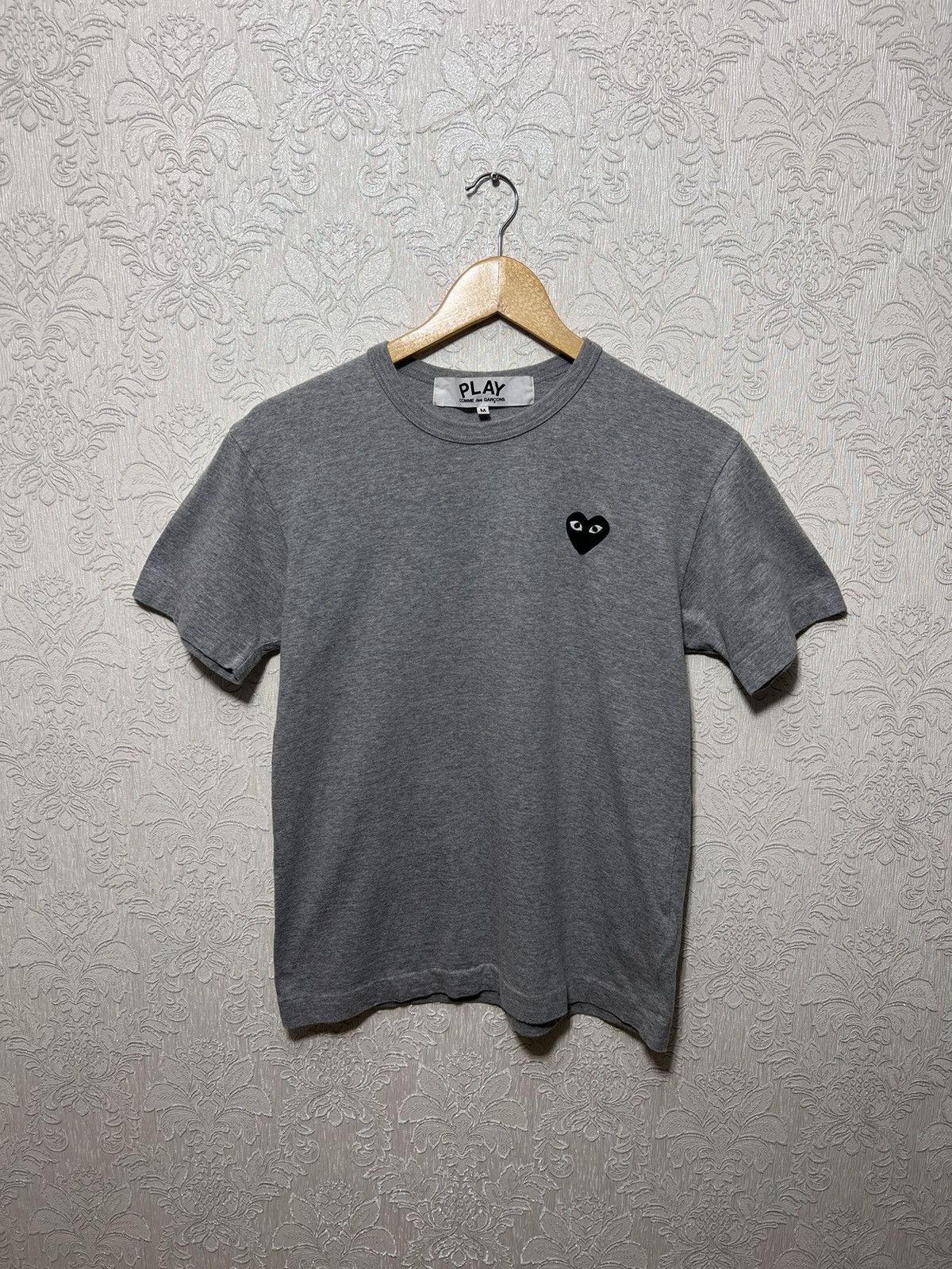 Comme des Garcons Comme Des Garcons t shirt black heart Size M / US 6-8 / IT 42-44 - 1 Thumbnail