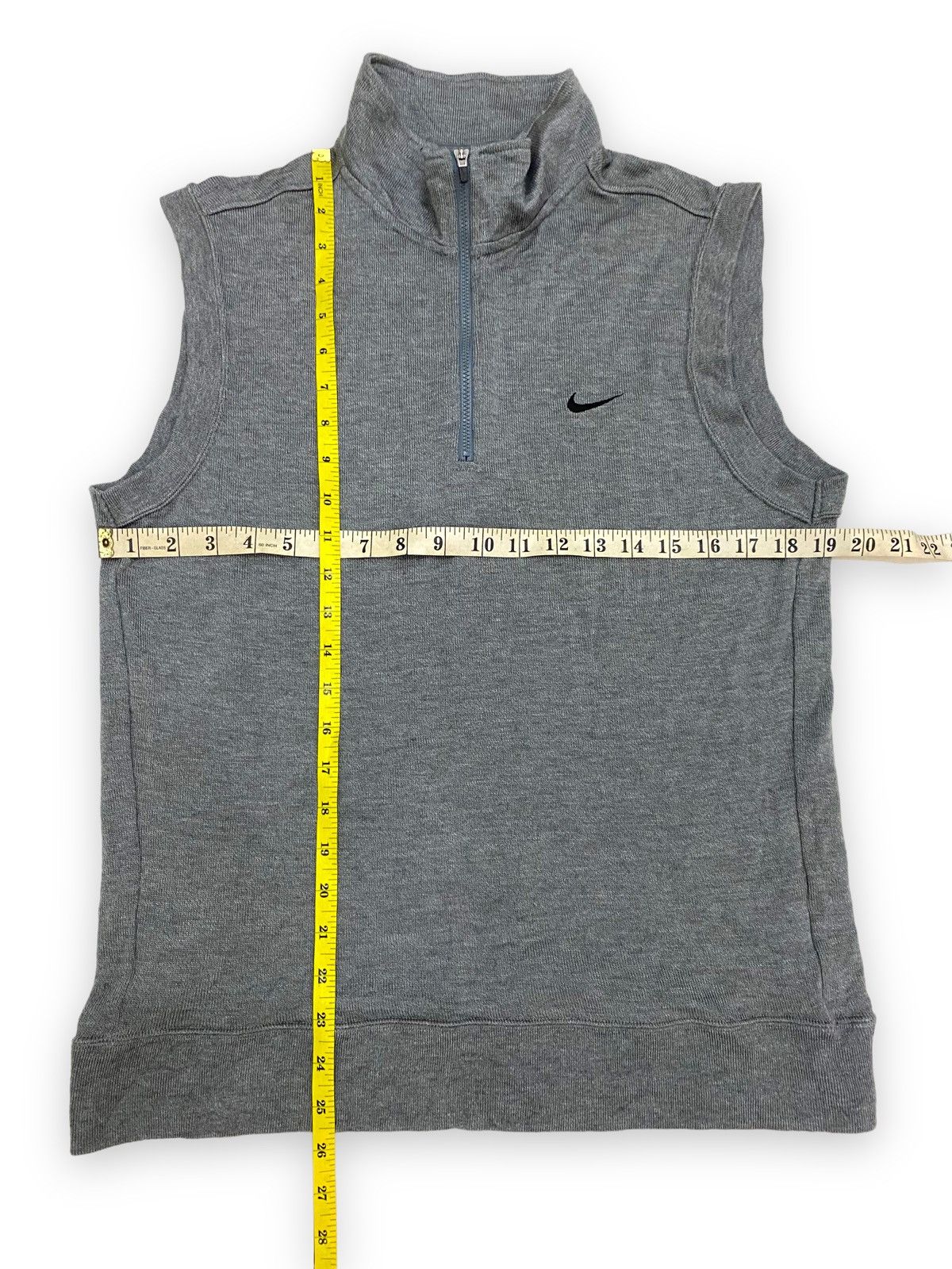 Nike Nike Golf Small Swoosh Sleeveless Shirt Size US L / EU 52-54 / 3 - 4 Thumbnail