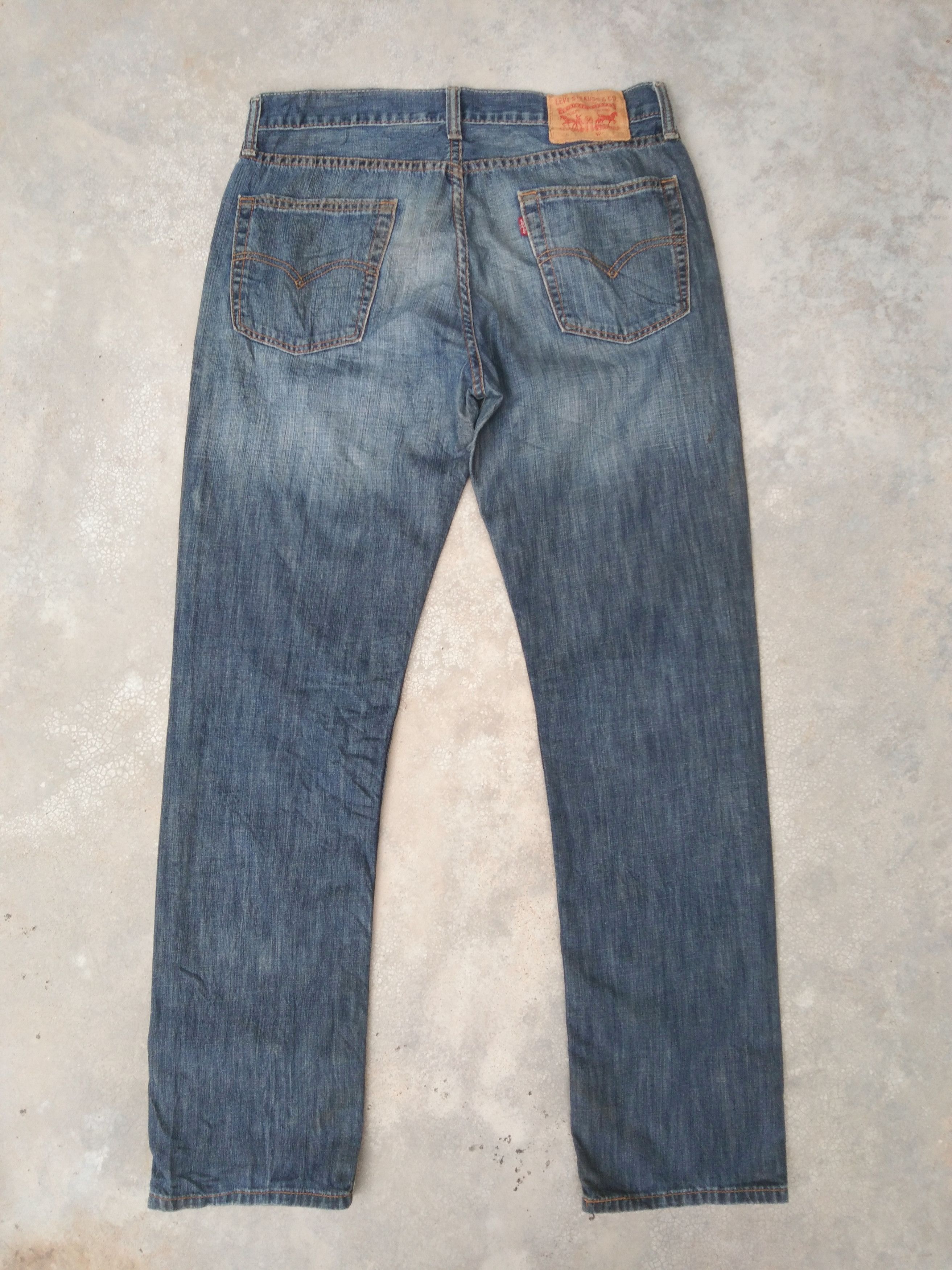 Levi's Vintage Levi's Jeans 514 Faded Blue Distressed Denim 32x32 Size US 32 / EU 48 - 2 Thumbnail
