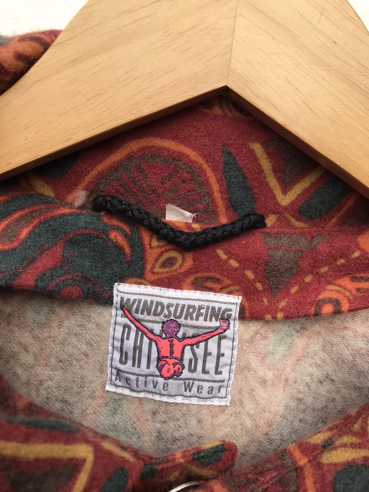 Native Vintage Austria Native Overprinted Windsurfing Jacket Size US XXL / EU 58 / 5 - 2 Thumbnail