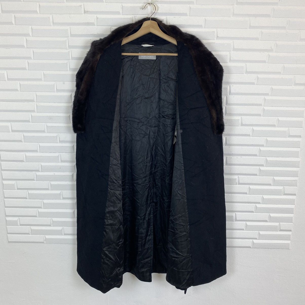 Designer × Max Mara MAX MARA MINK FUR COLLAR WOOL LONG JACKET Size US M / EU 48-50 / 2 - 12 Thumbnail
