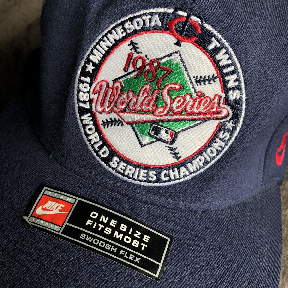 Nike New Vintage 2000s Nike Minnesota Twins 1987 World Series Hat Size ONE SIZE - 2 Thumbnail