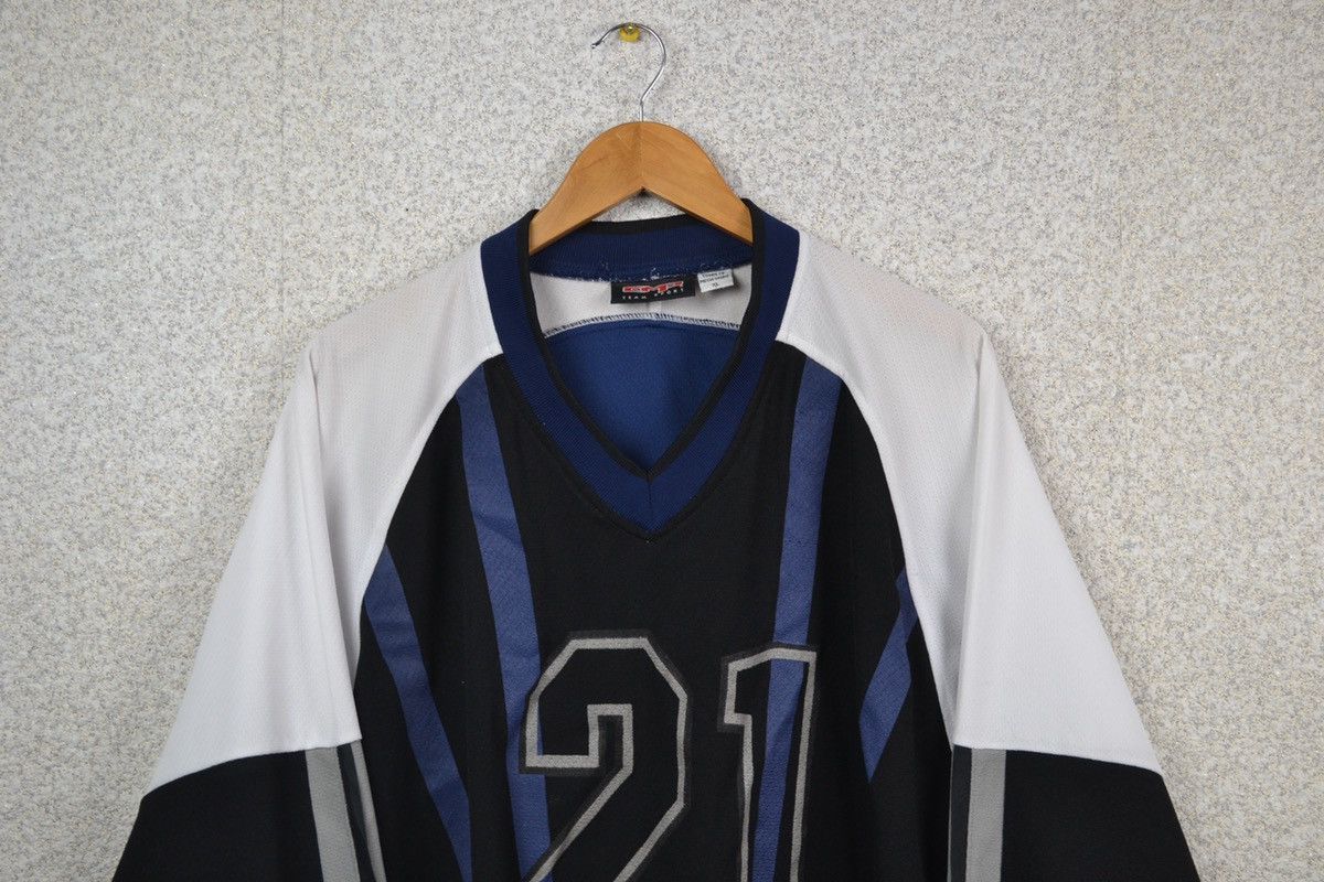 NFL Vintage 90s Dallas Cowboys T Shirt CMP NFL Retro Long Sleeve Size US XL / EU 56 / 4 - 3 Thumbnail