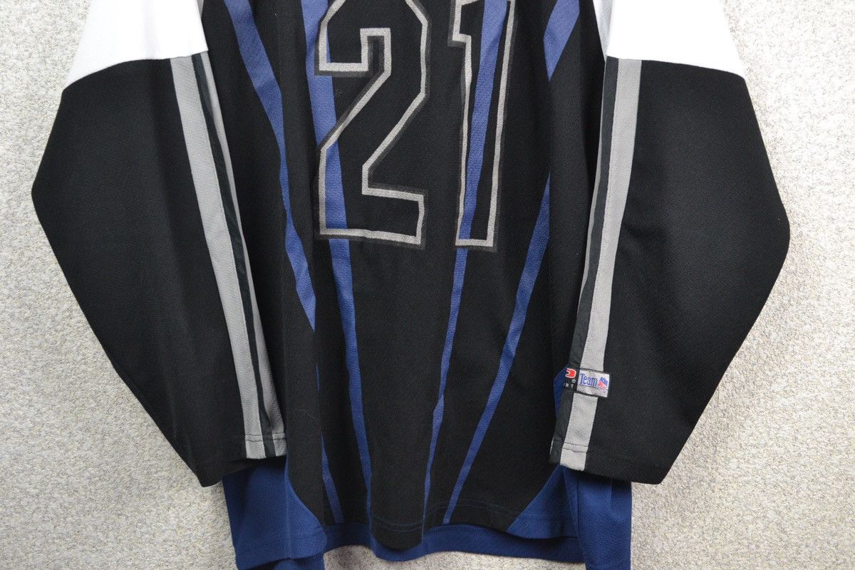 NFL Vintage 90s Dallas Cowboys T Shirt CMP NFL Retro Long Sleeve Size US XL / EU 56 / 4 - 4 Thumbnail