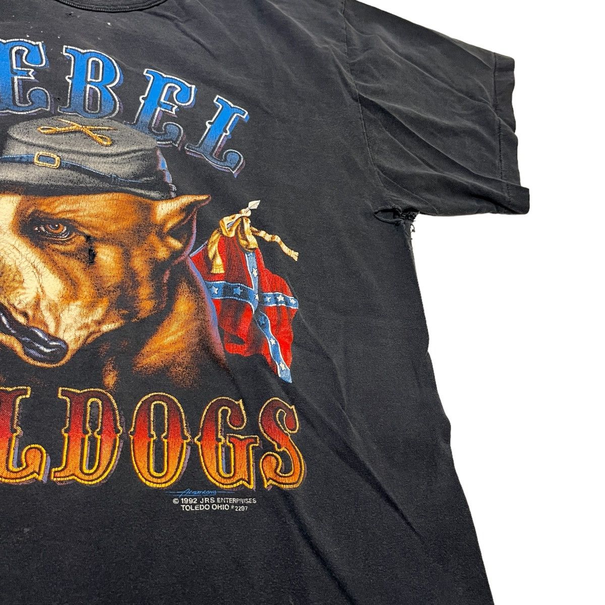 Vintage 1992 3D Emblem Rebel Bulldogs Tee Size US L / EU 52-54 / 3 - 3 Thumbnail