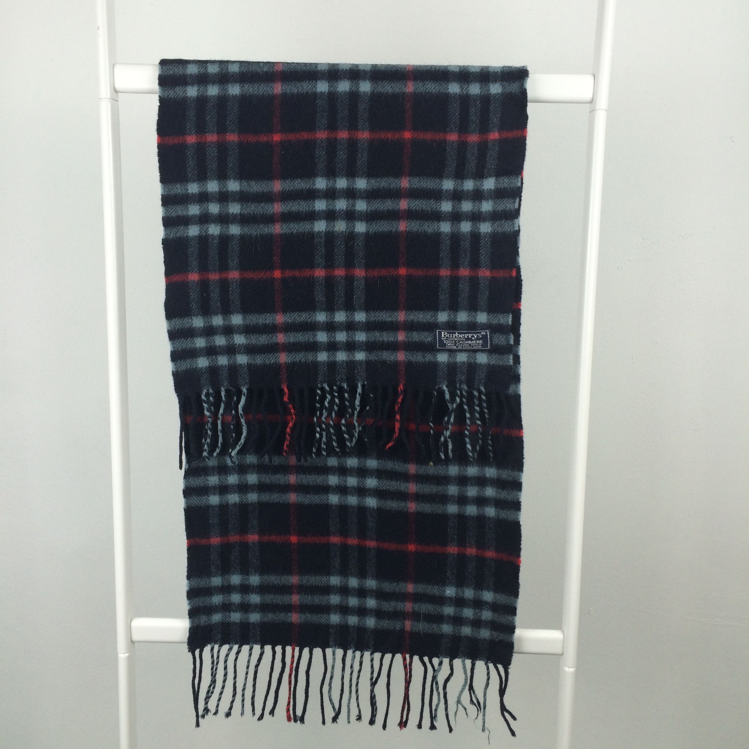 Burberry W17 VTG BURBERRYS SCARF LONDON NOVA CHECK Size ONE SIZE - 1 Thumbnail