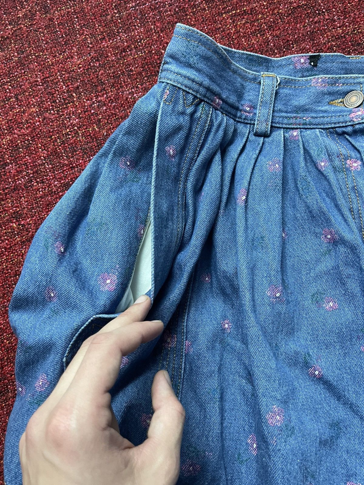 Marc Jacobs Marc Jacobs denim skirt Size 32" / US 10 / IT 46 - 11 Thumbnail